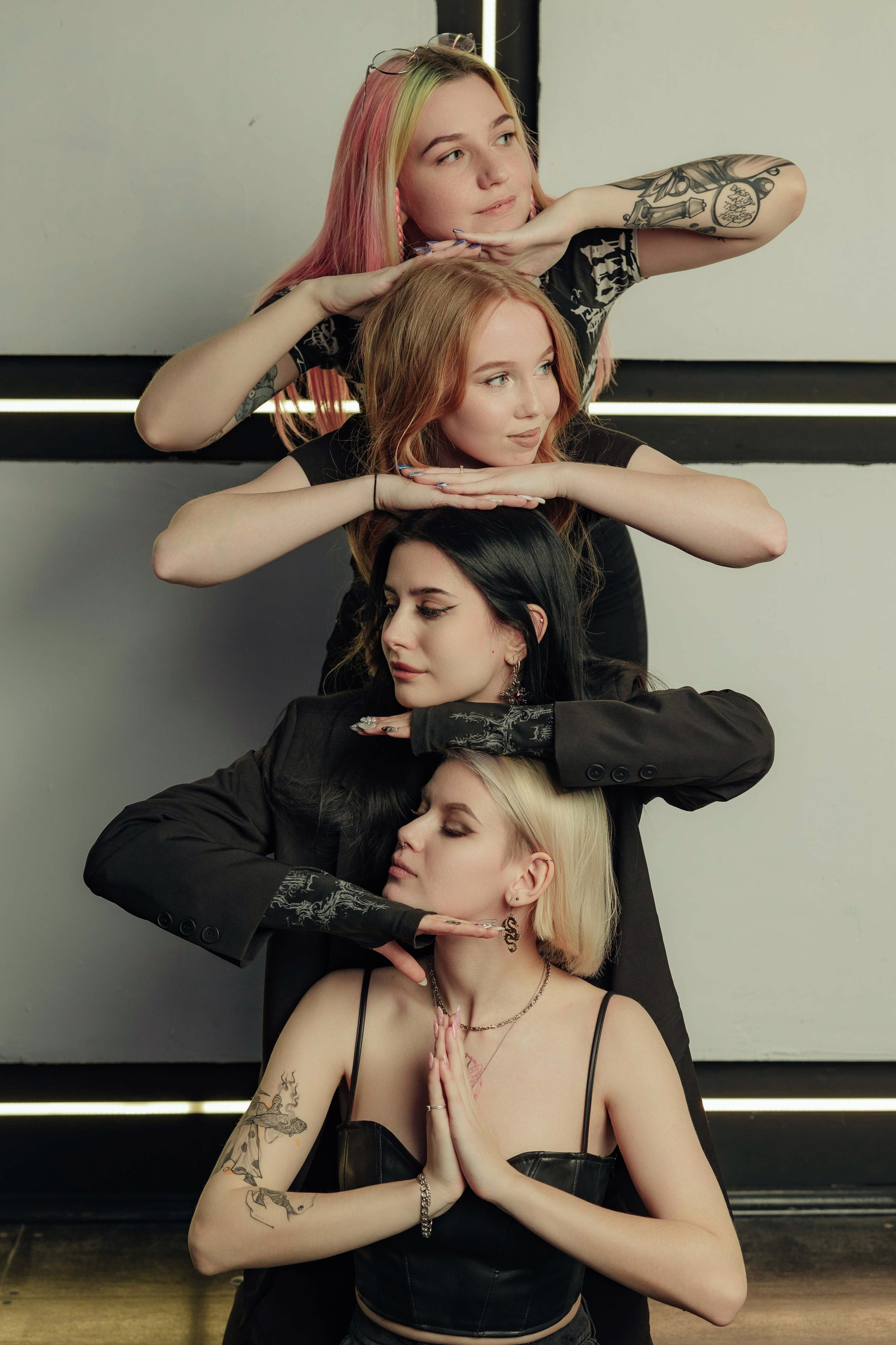 Коллективная фотосессия для мастеров тату-салона «Бить-Колотить». Алексей Шаров — свадебный и репортажный фотограф в Нижнем Новгороде