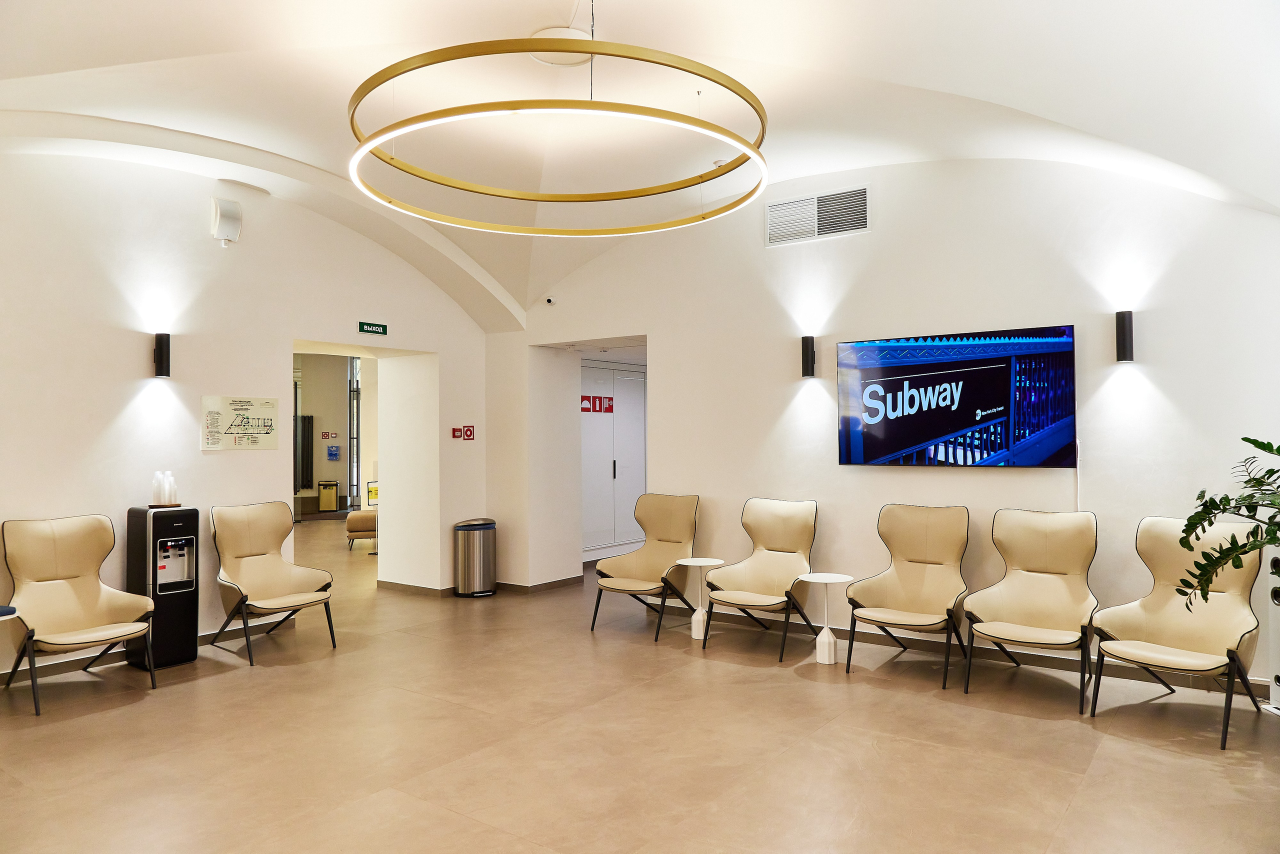 Кабинет пластического хирурга Екимова С. Фотограф Анастасия Леонтьева Санкт-Петербург