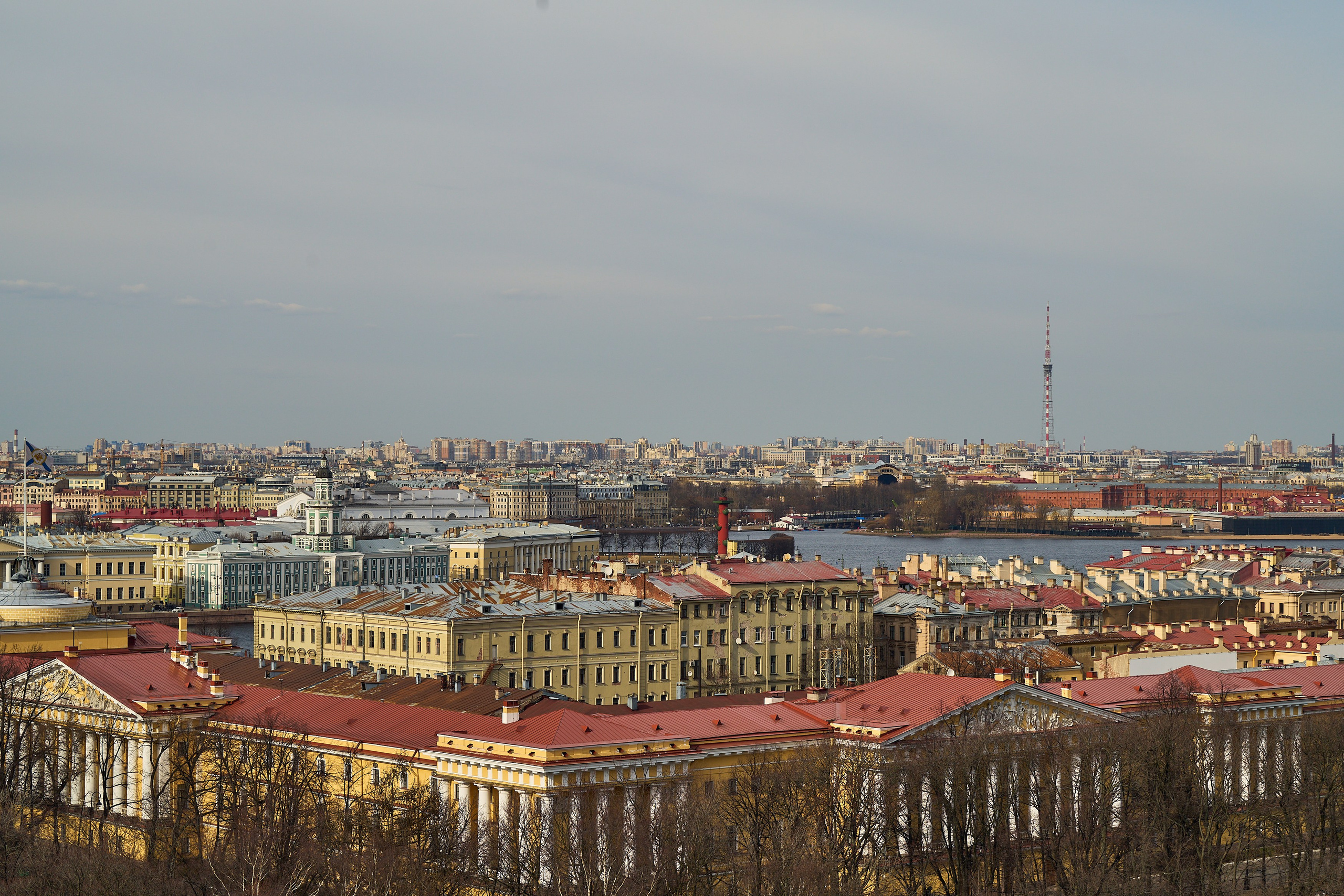 Колоннада Исаакиевского собора