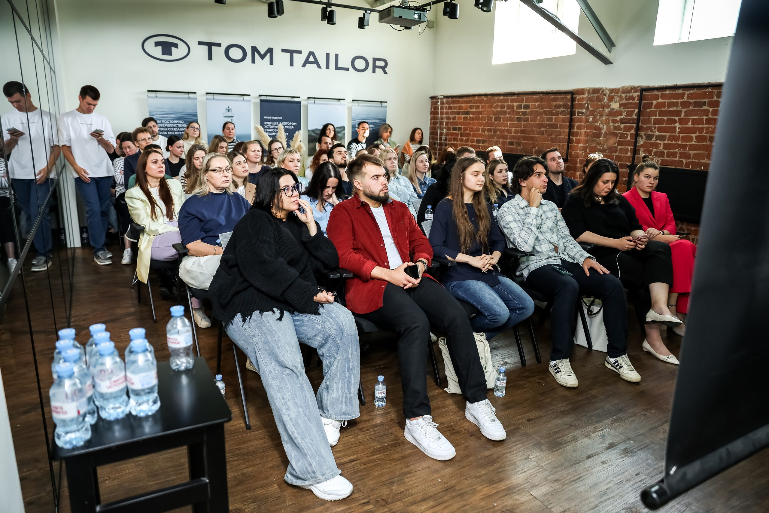 Tom Tailor Х Skolkovo. Photographer Viktoriya Markushina «My world throug»