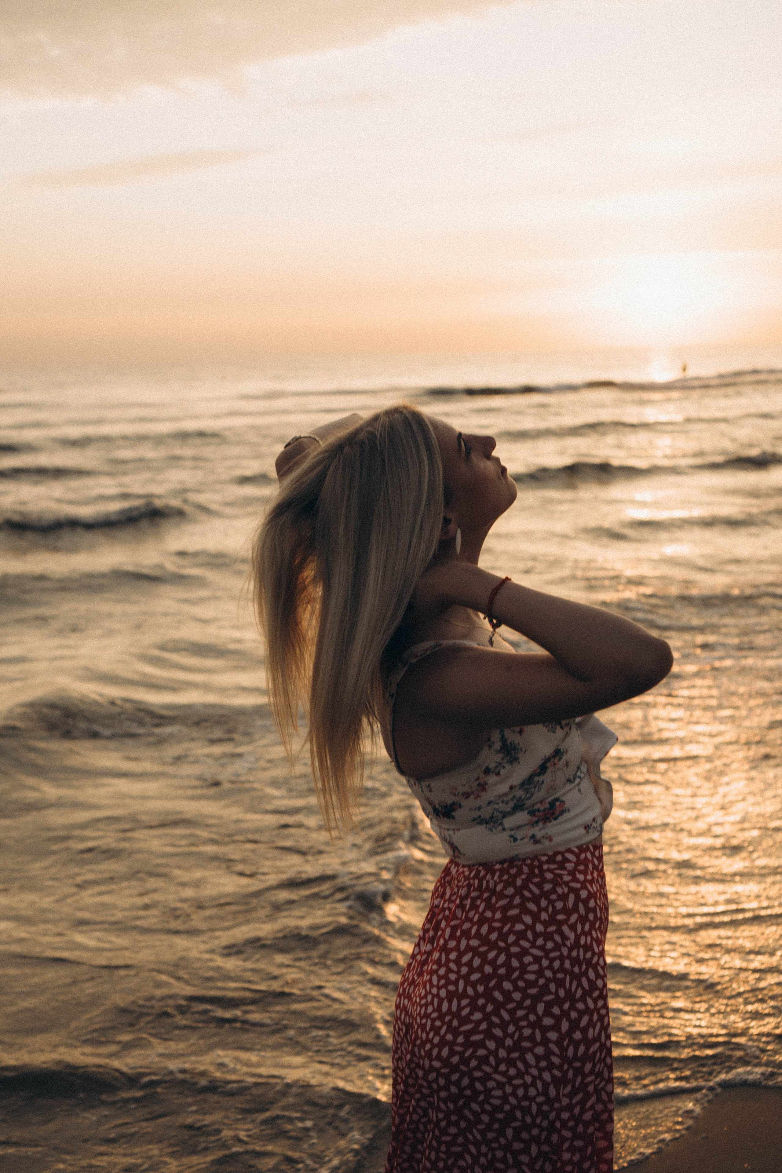 Июльский вечер на берегу черного моря. Профессиональный фотограф, Санкт-Петербург — Виктория Богомолова