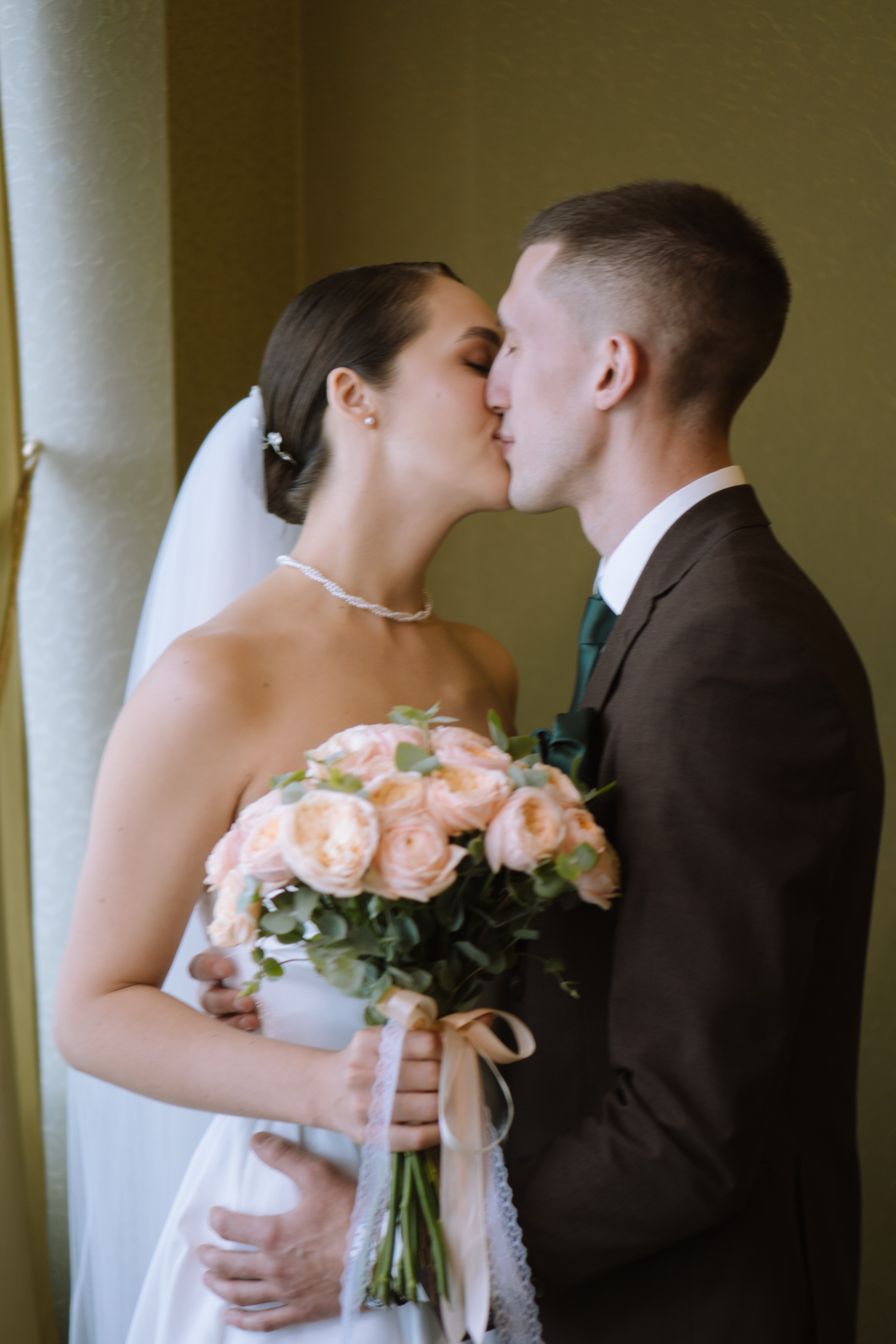 РЕПОРТАЖНАЯ СЬЕМКА В ЗАГСЕ. Профессиональный фотограф, Санкт-Петербург — Виктория Богомолова