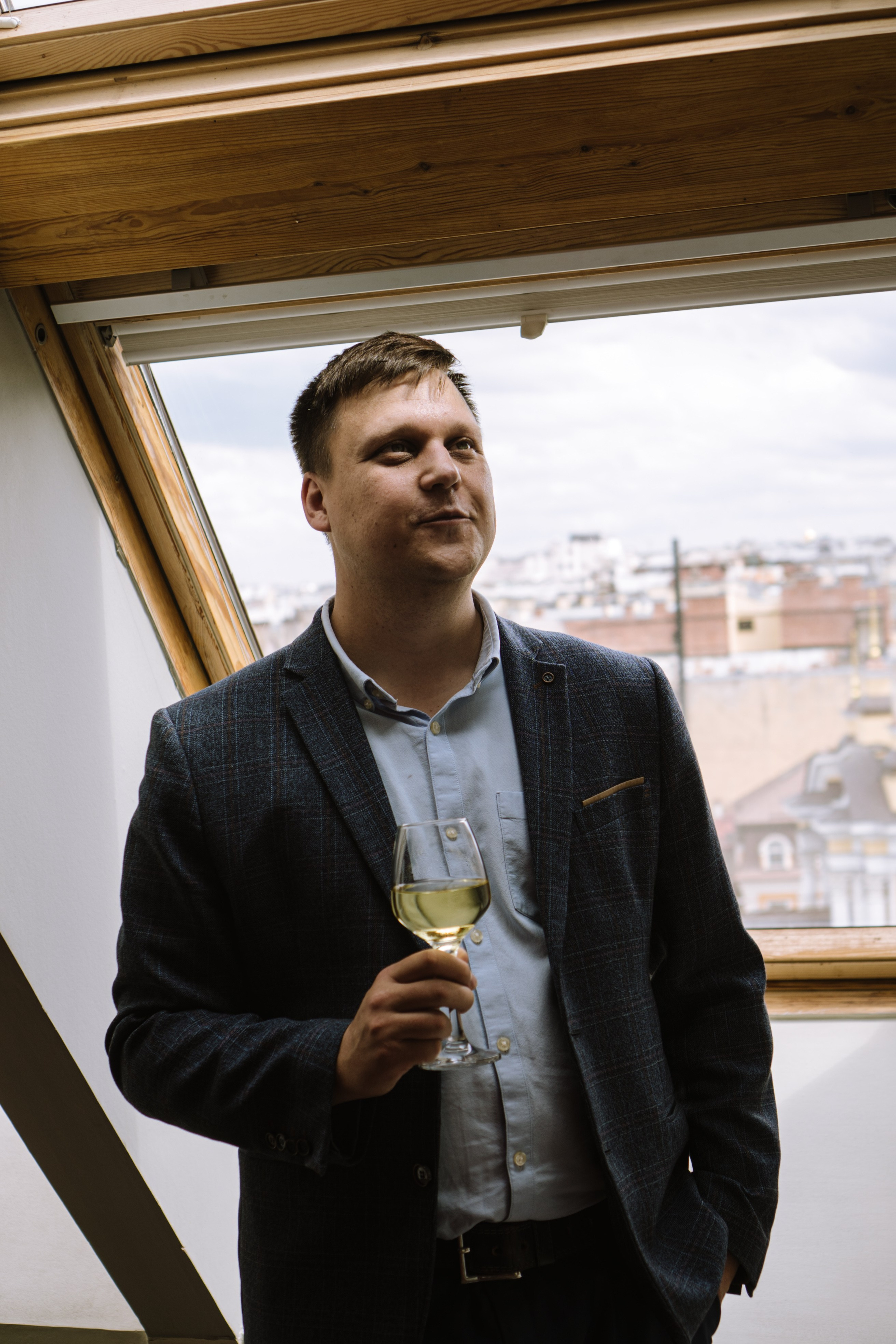 СВАДЕБНЫЙ БАНКЕТ НА ВЛАДИМИРСКОЙ В САНКТ-ПЕТЕРБУРГЕ (КАМЕРНАЯ СВАДЬБА). Профессиональный фотограф, Санкт-Петербург — Виктория Богомолова