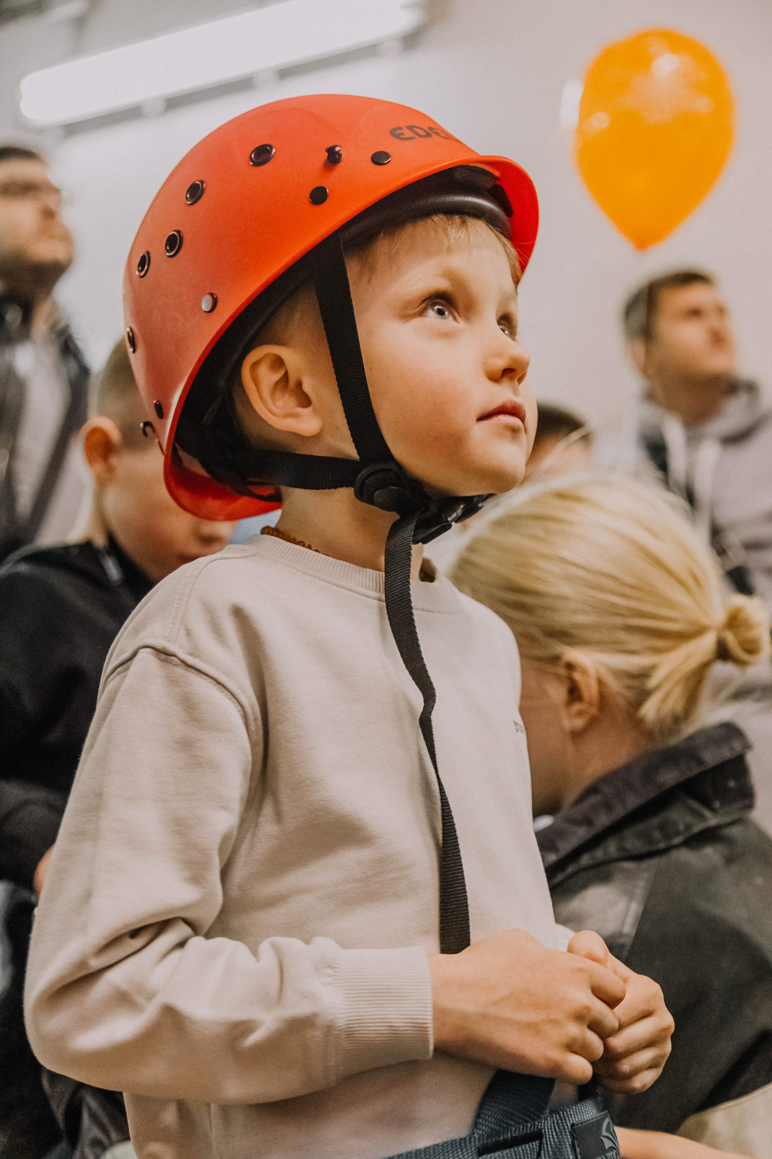 День рождения в пожарной части МЧС России. Семейный, свадебный и контент фотограф Москва