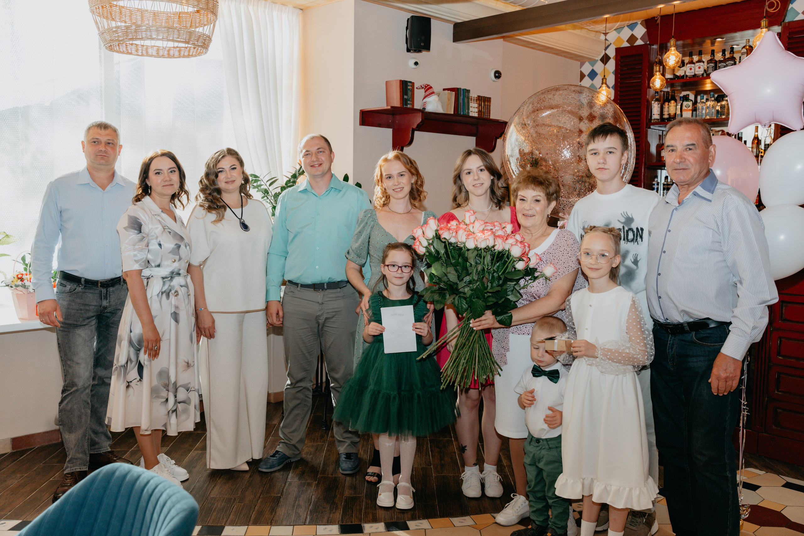 Маме 70 лет. Подарим эмоции ей