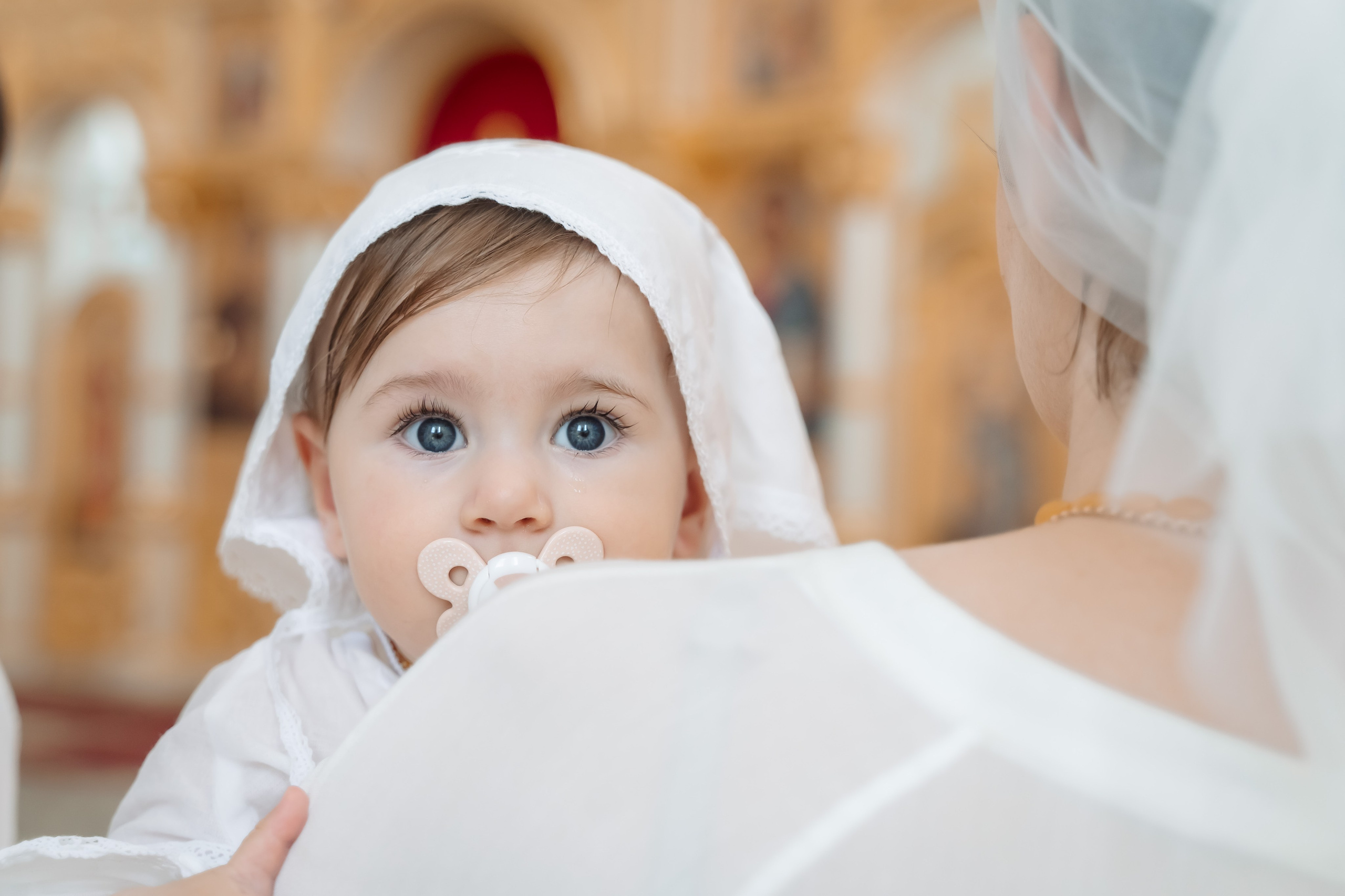 Крещение Варвары, храм Тихвинской иконы Божией Матери. Семейный фотограф в Саратове