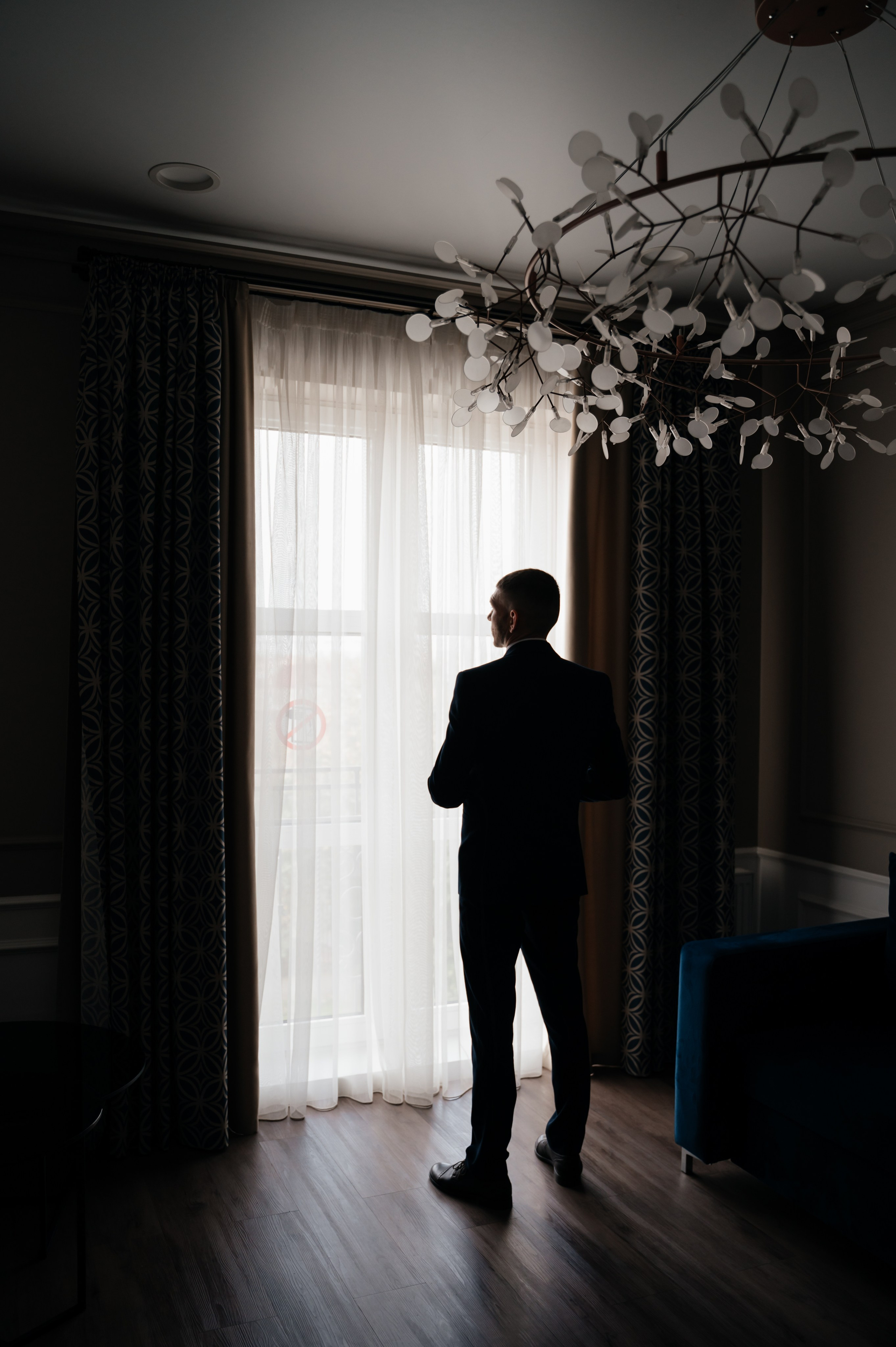 Свадебные сборы в отеле. Фотограф Палий Ульяна