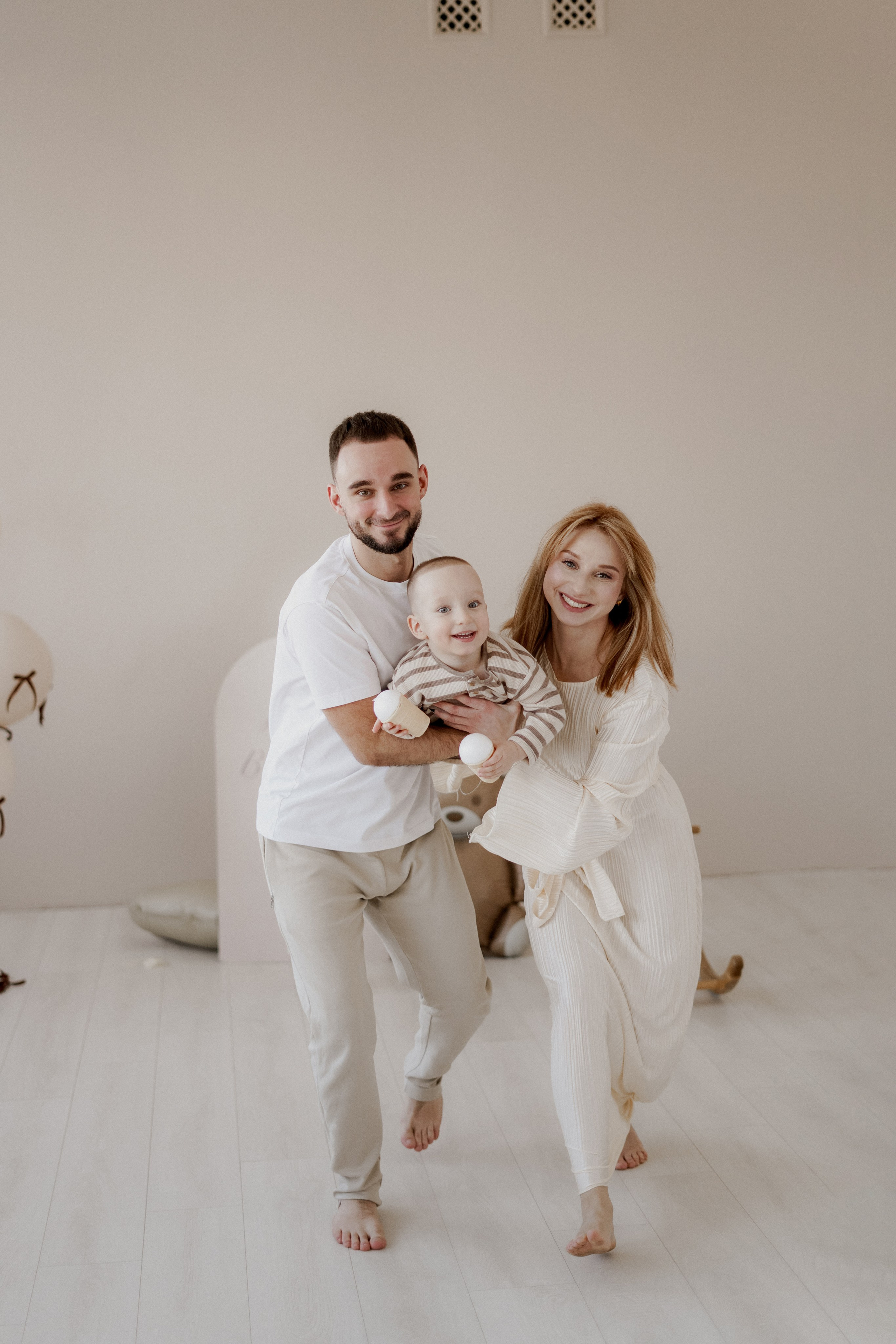 Саша катя миша. Фотограф Валерия Крахмалева