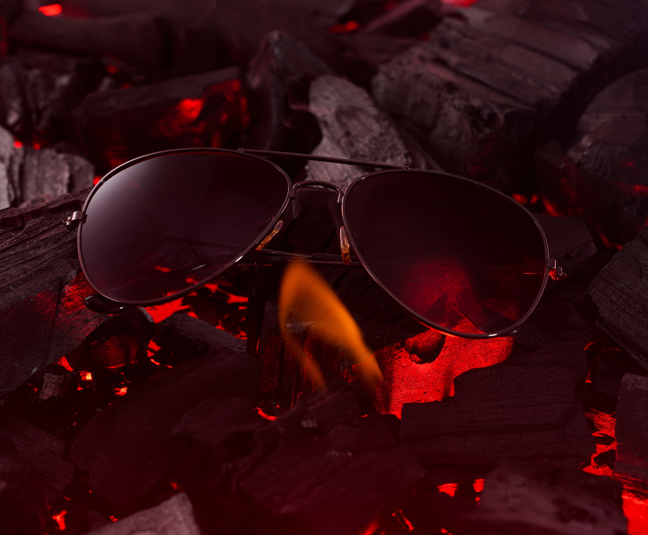 Рекламная фотография солнечных очков для сайта