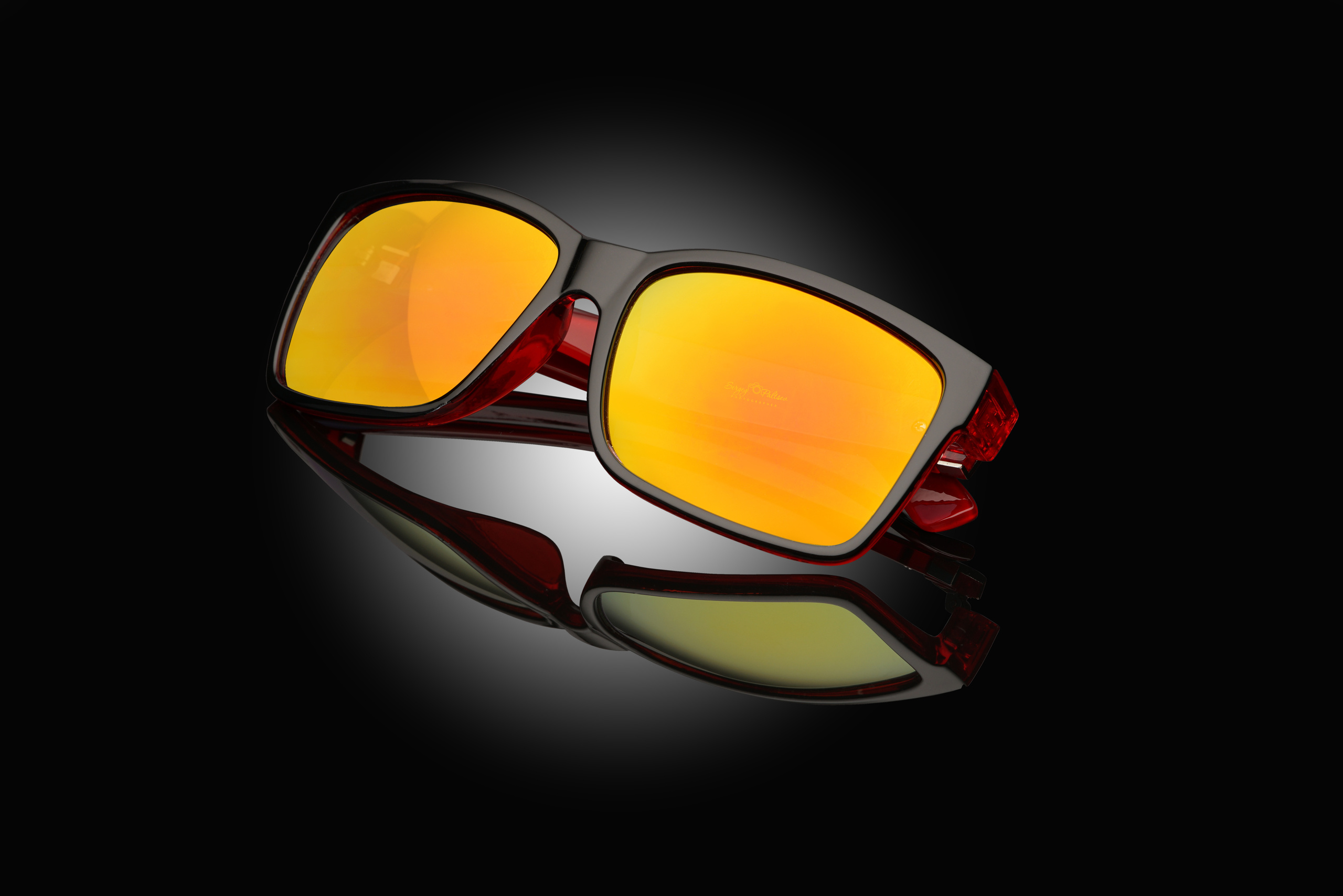 предметная фотография очков в Санкт-Петербурге, Москве и Выборге