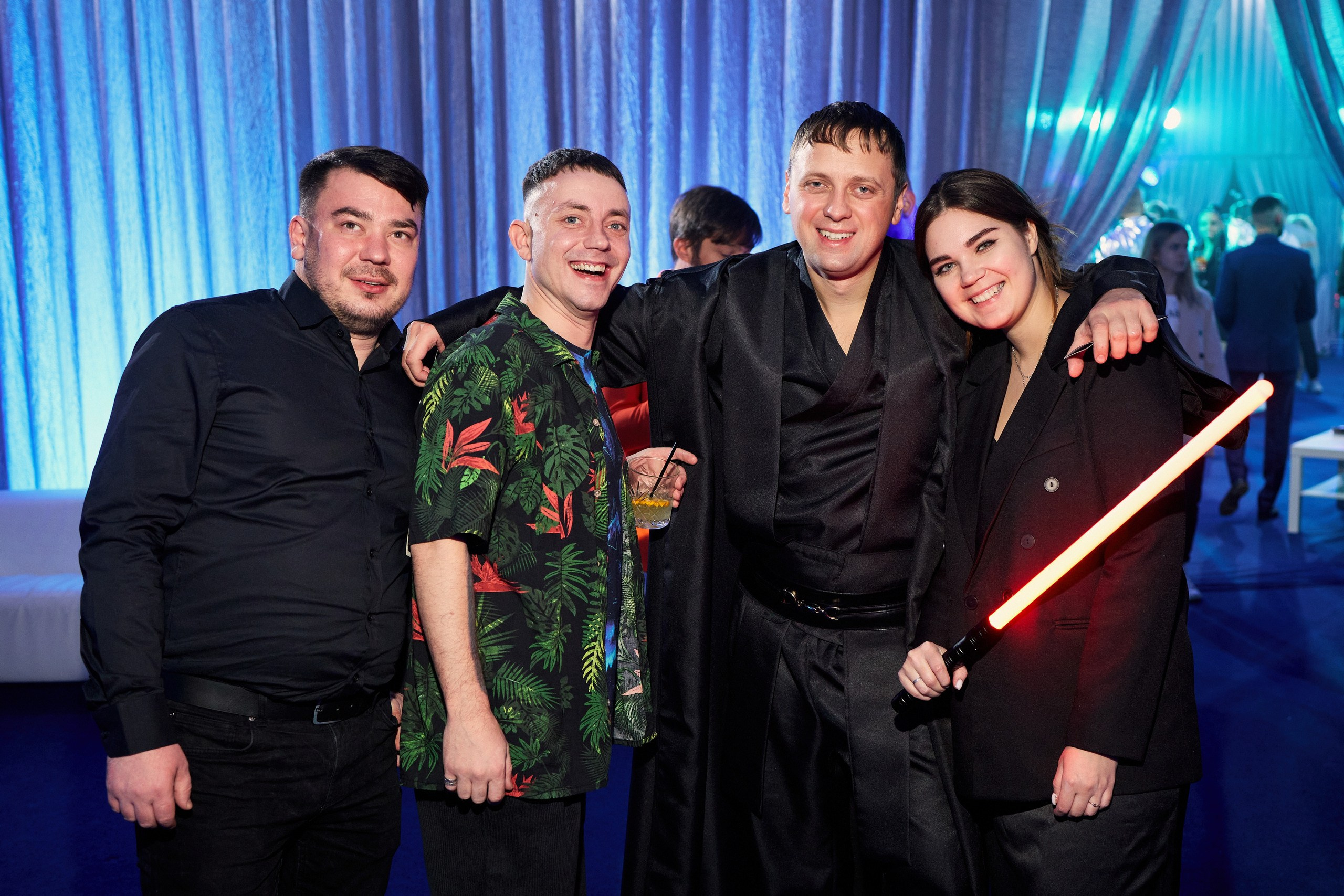 Космический новый год / K-Holding. Другой взгляд на фотографию