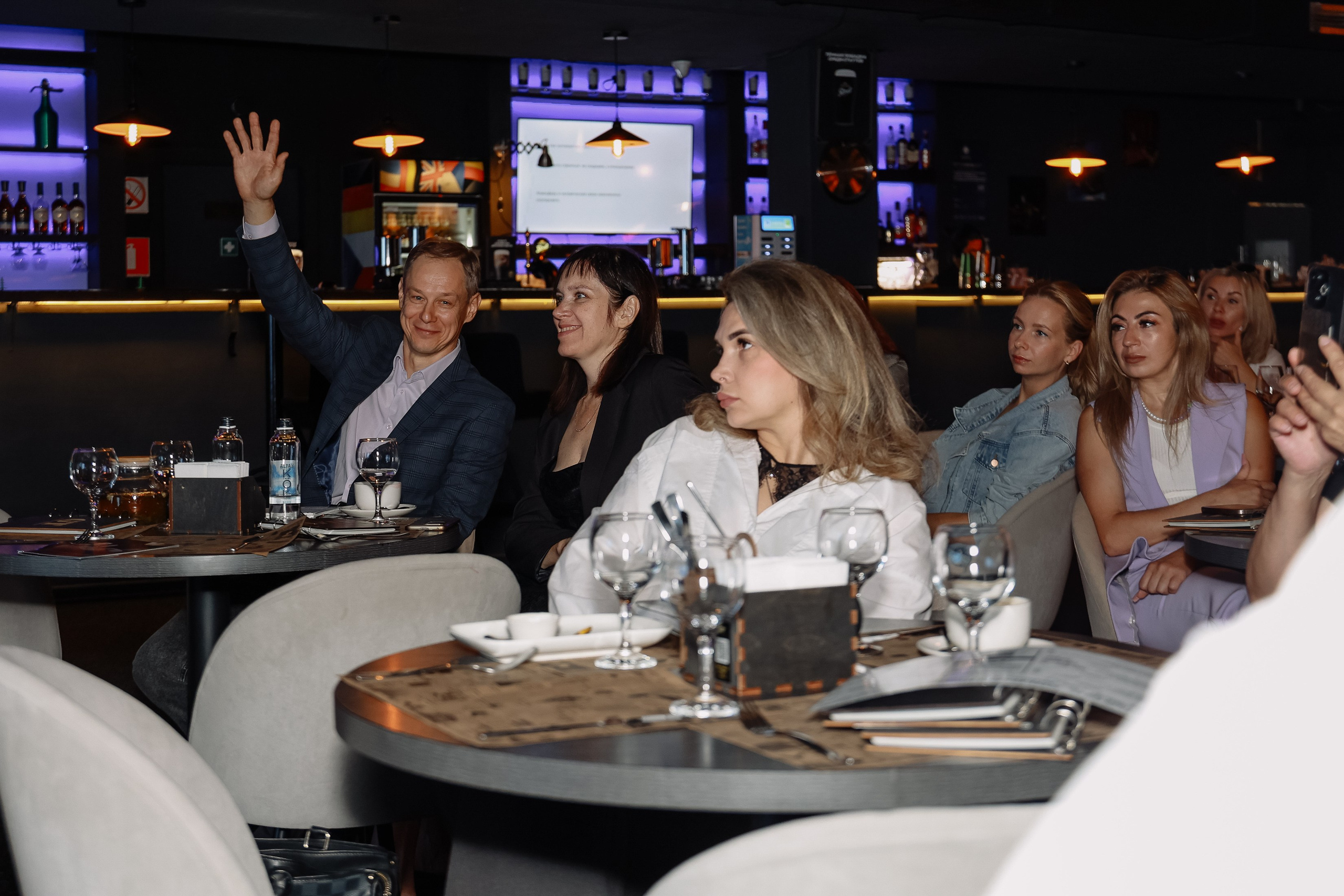 Красивый бизнес в Tomson. Фотограф Юлия Мальцева