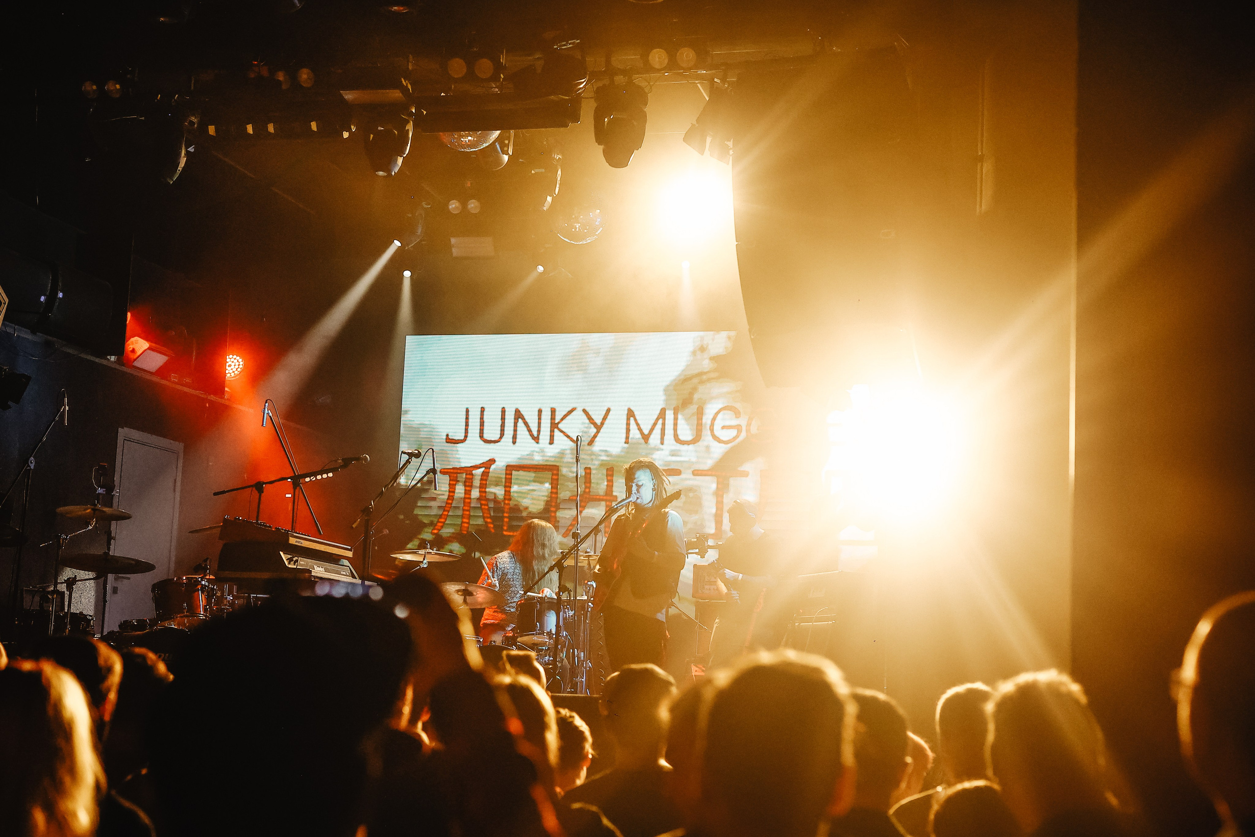 ТРИ ВТОРЫХ @PRAVDA CLUB