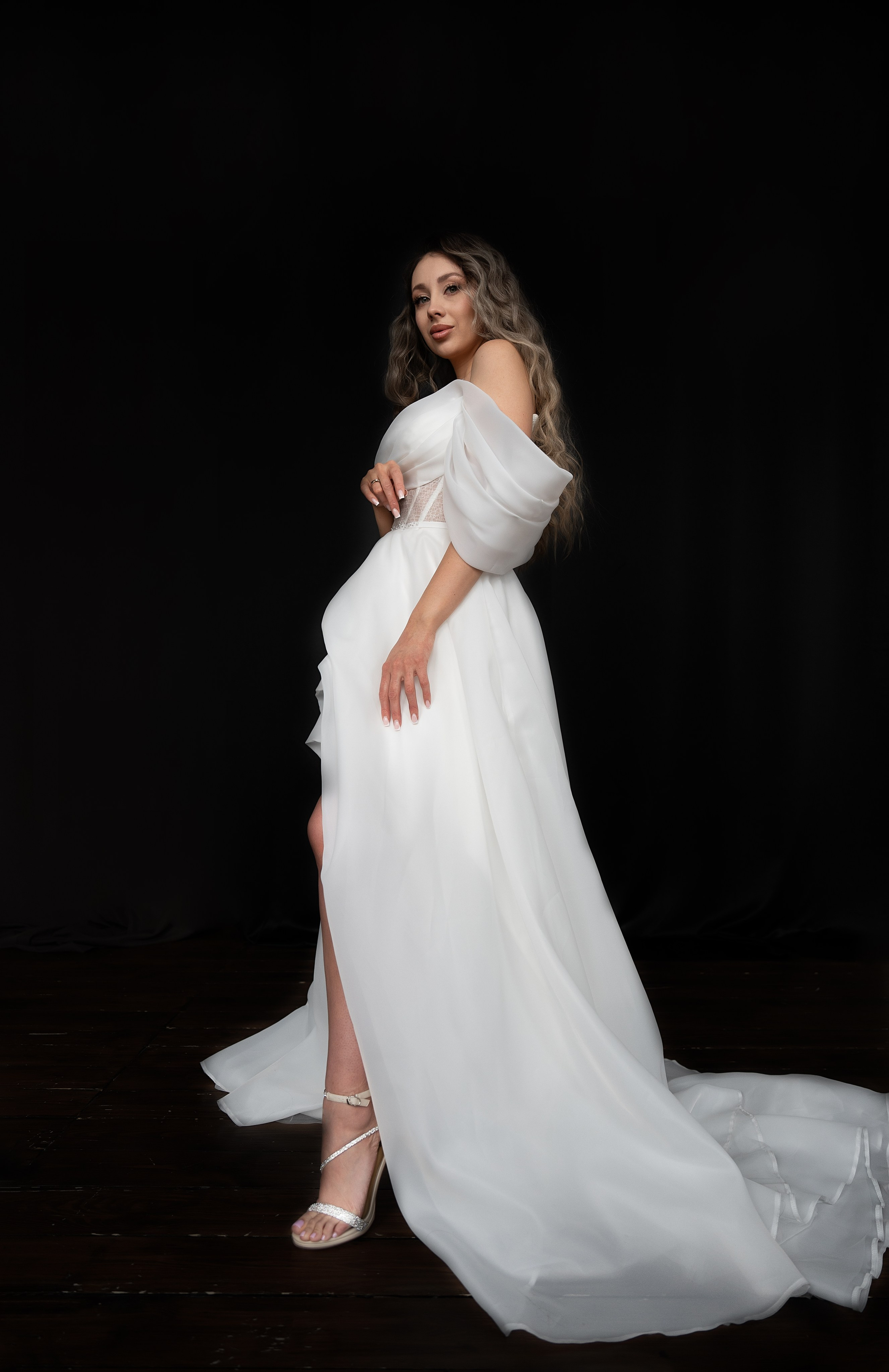 Яна. Главная