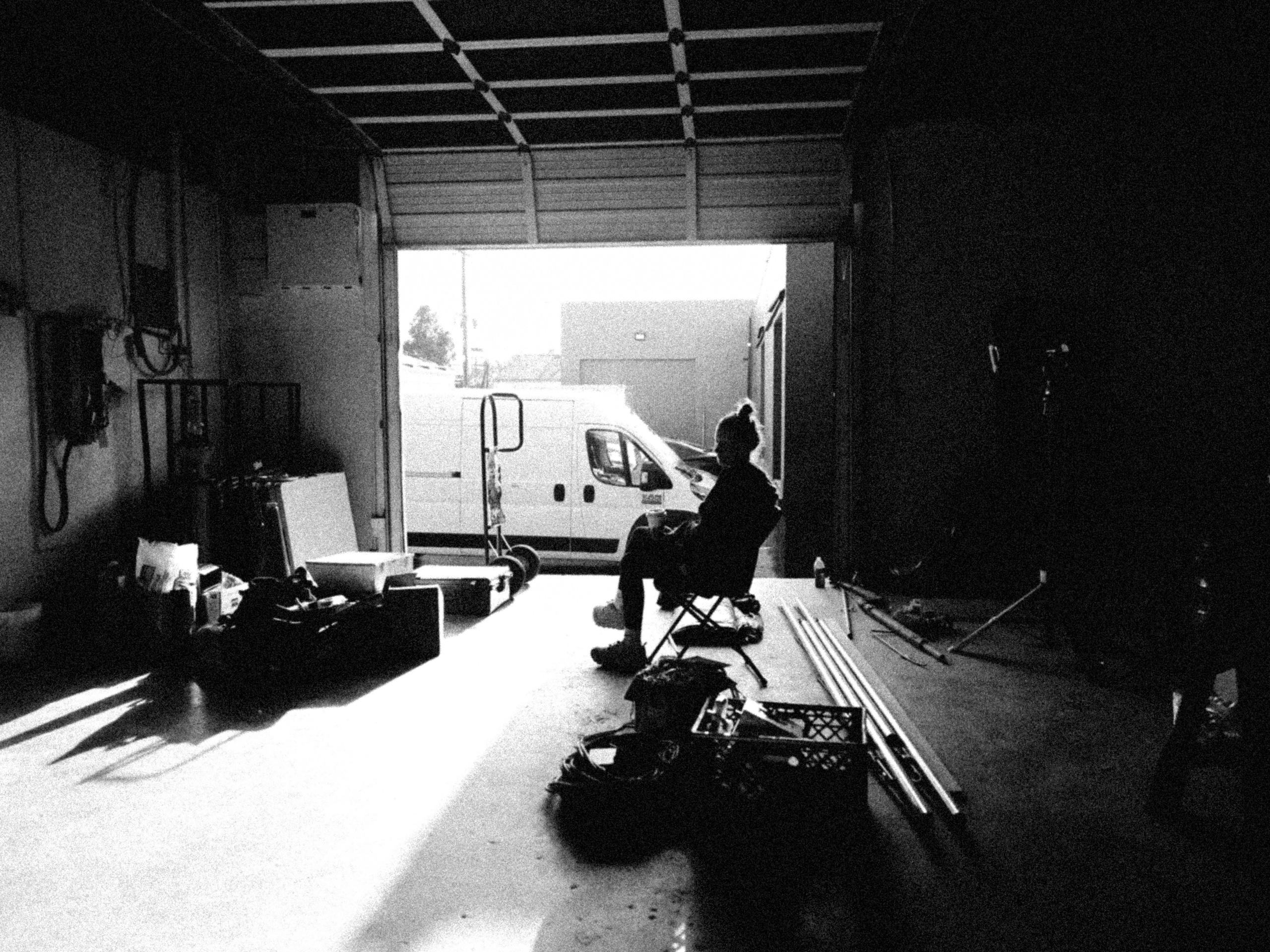 Behind the scenes. Portrait and backstage photographer Nina Crane