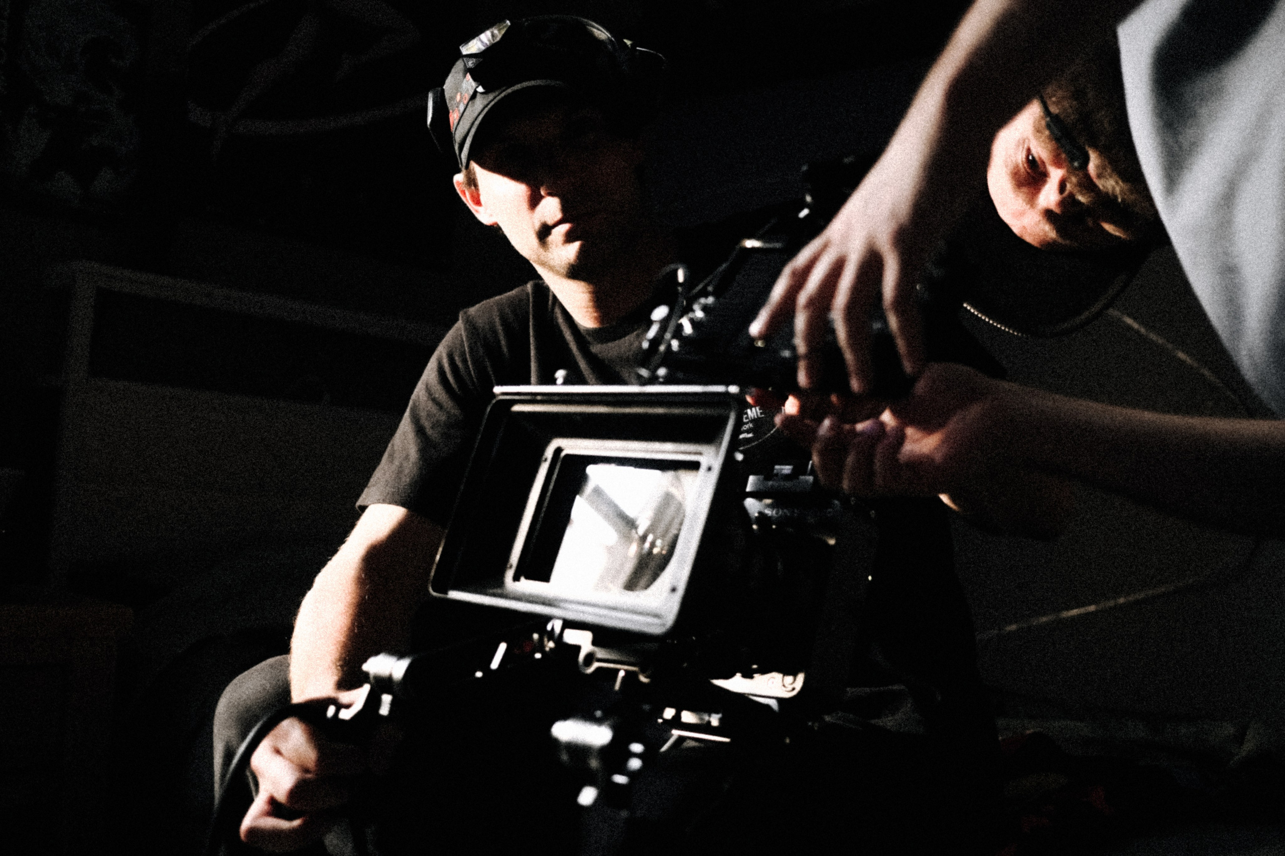 Behind the scenes. Portrait and backstage photographer Nina Crane