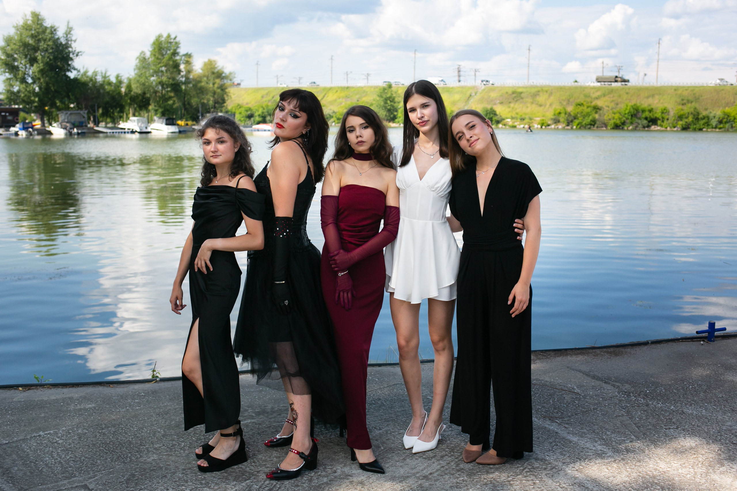 Выпускные и Утренники. Фотограф новорожденных и семейный фотограф НСО г. Бердск Марина Львова