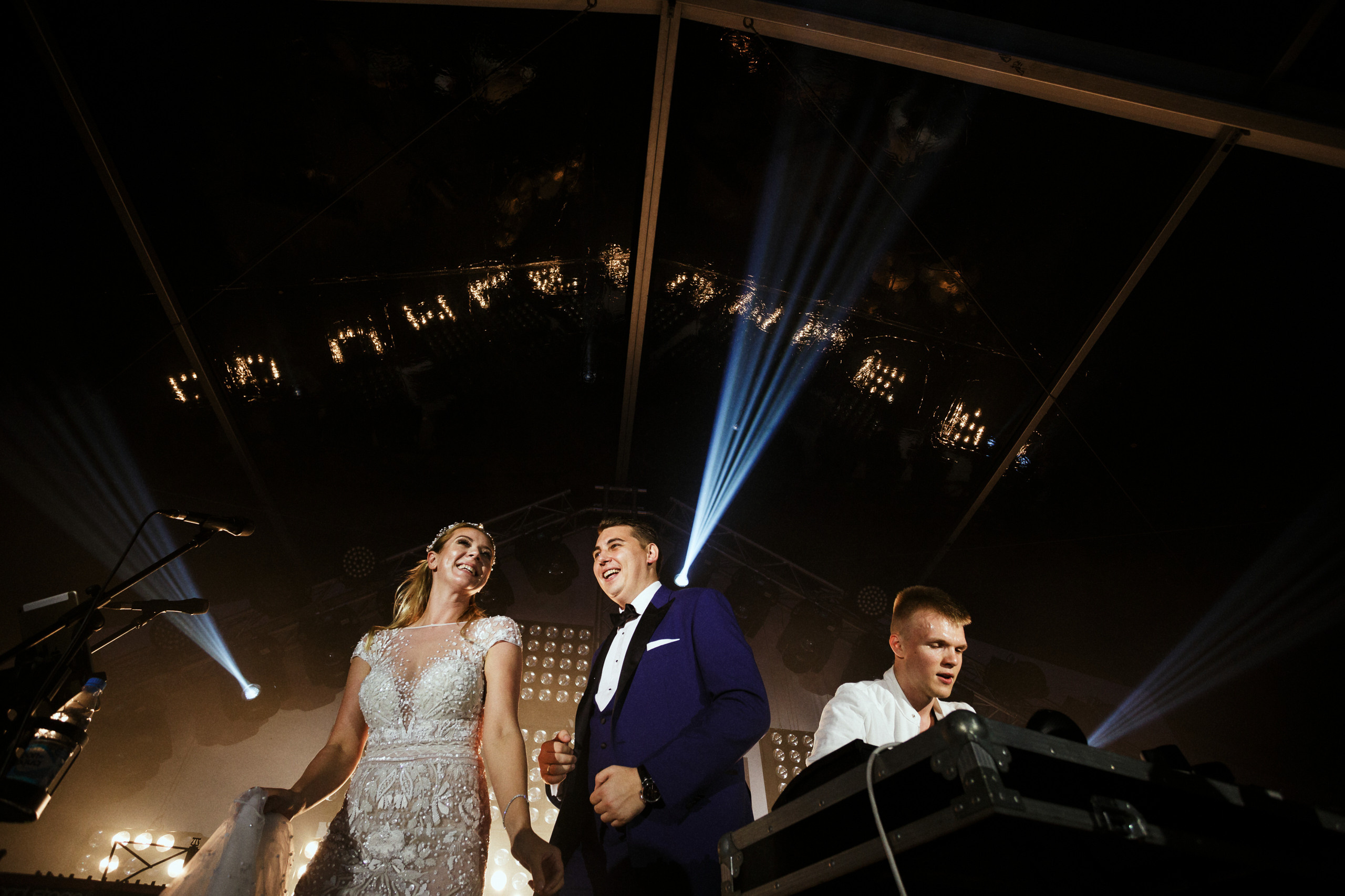 СВАДЬБА В ЗАГОРОДНОМ ОТЕЛЕ ГРИНВАЛЬД. Фотограф Роман Арыкин Екатеринбург