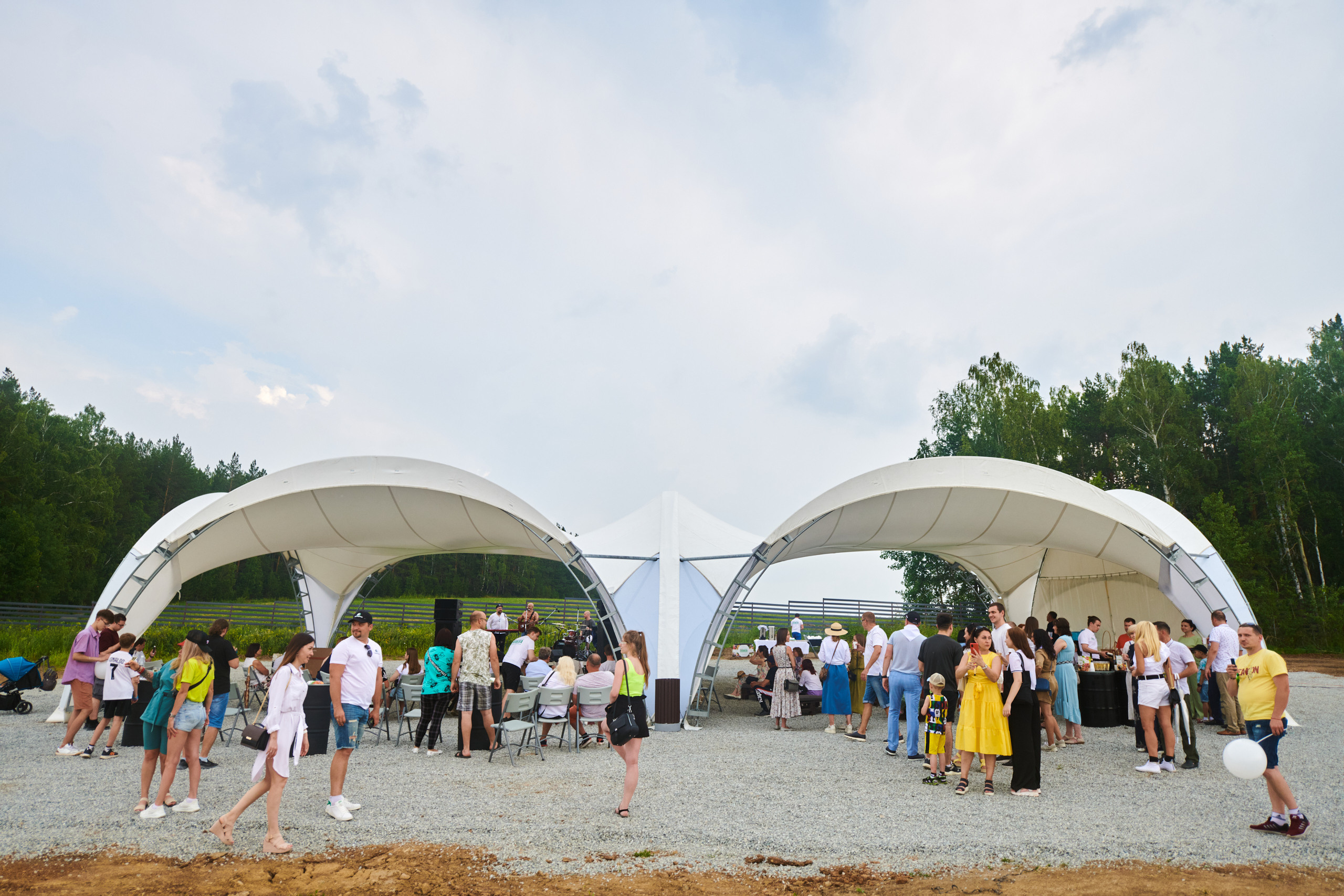 СЕДЕЛЬНИКИ ПАРК. Фотограф Роман Арыкин Екатеринбург