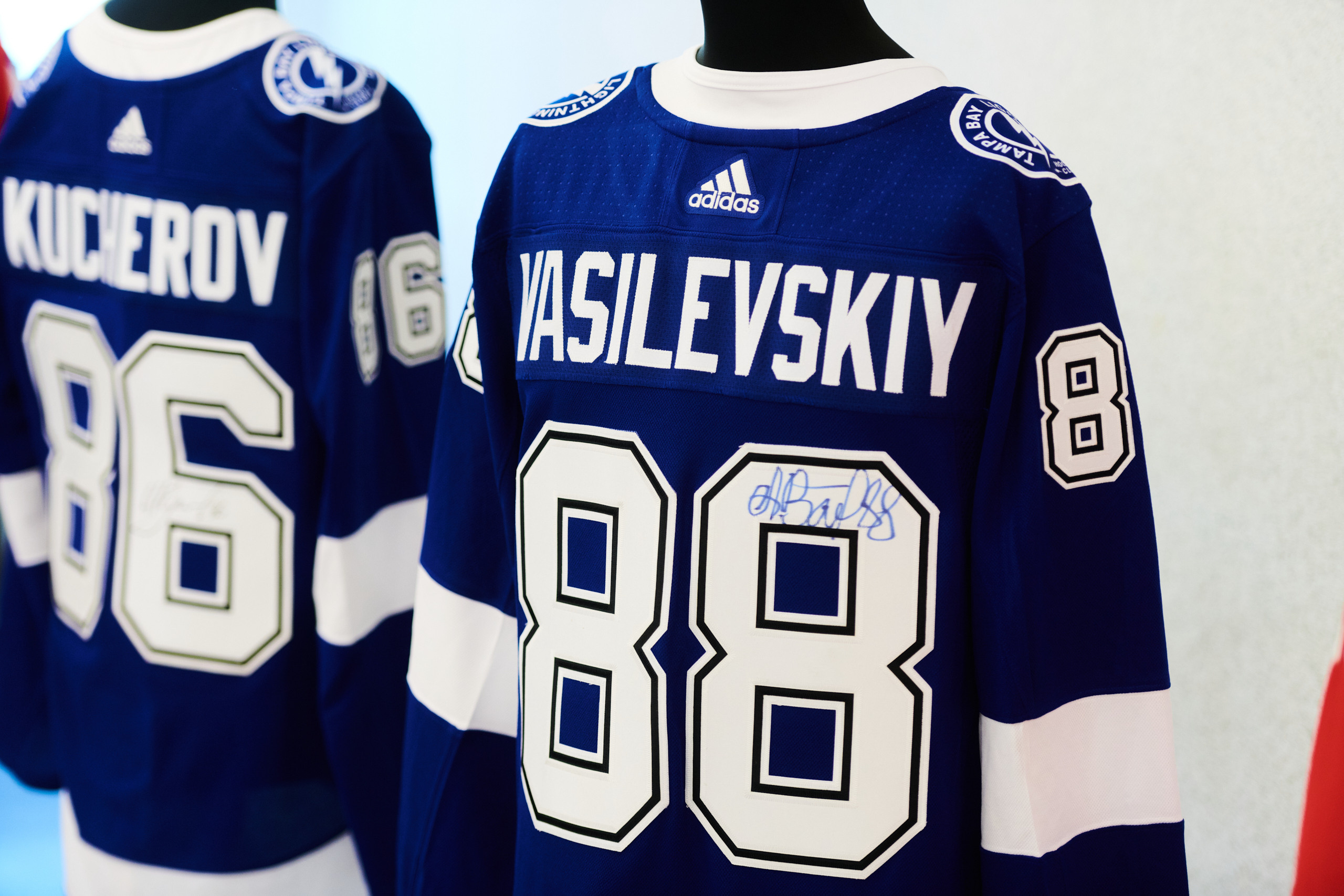 ФОРУМ АВТОЗАПЧАСТЕЙ ШАТЕ-М. Фотограф Роман Арыкин Екатеринбург