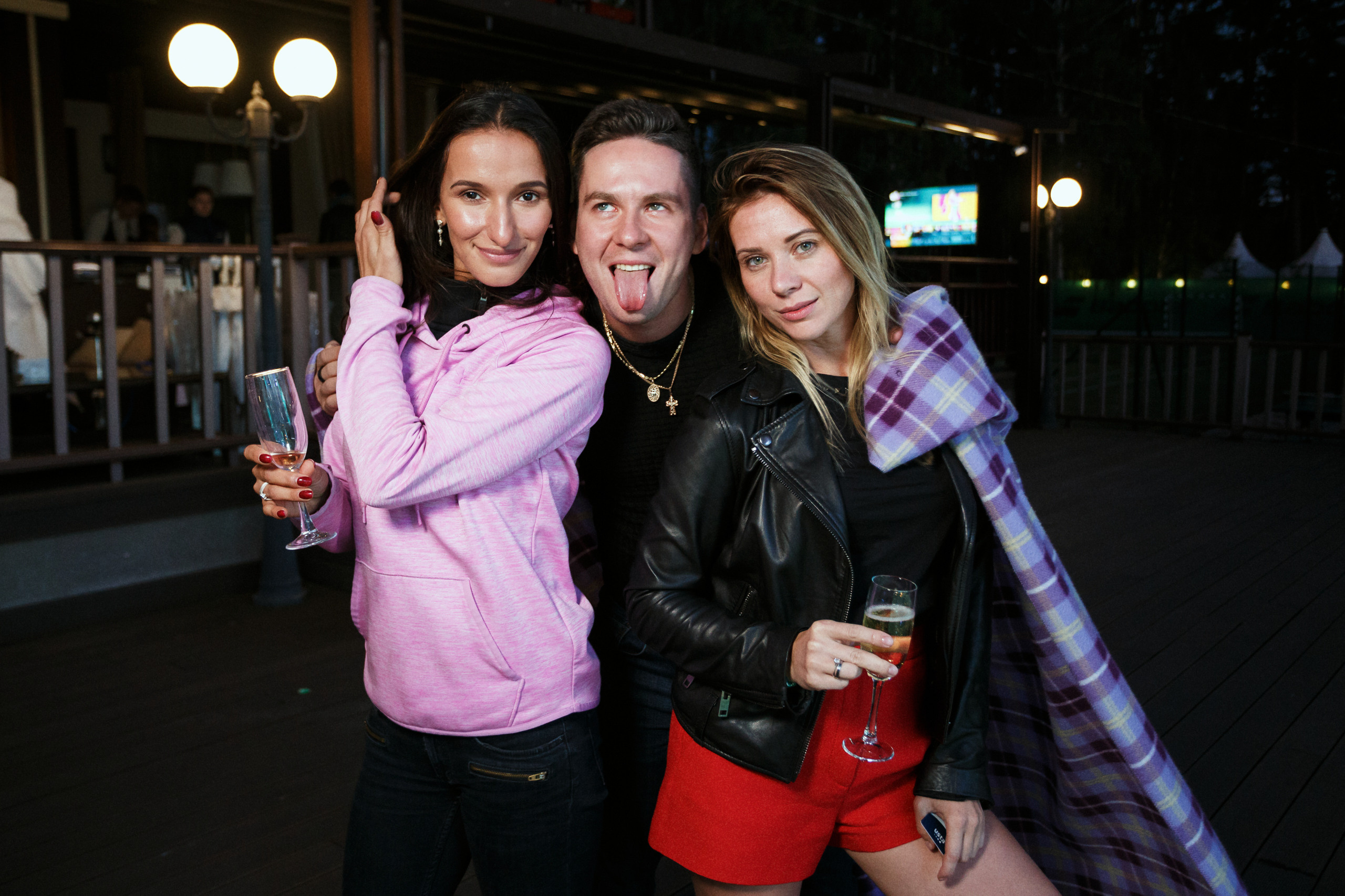 СВАДЬБА В ЗАГОРОДНОМ ОТЕЛЕ ГРИНВАЛЬД. Фотограф Роман Арыкин Екатеринбург