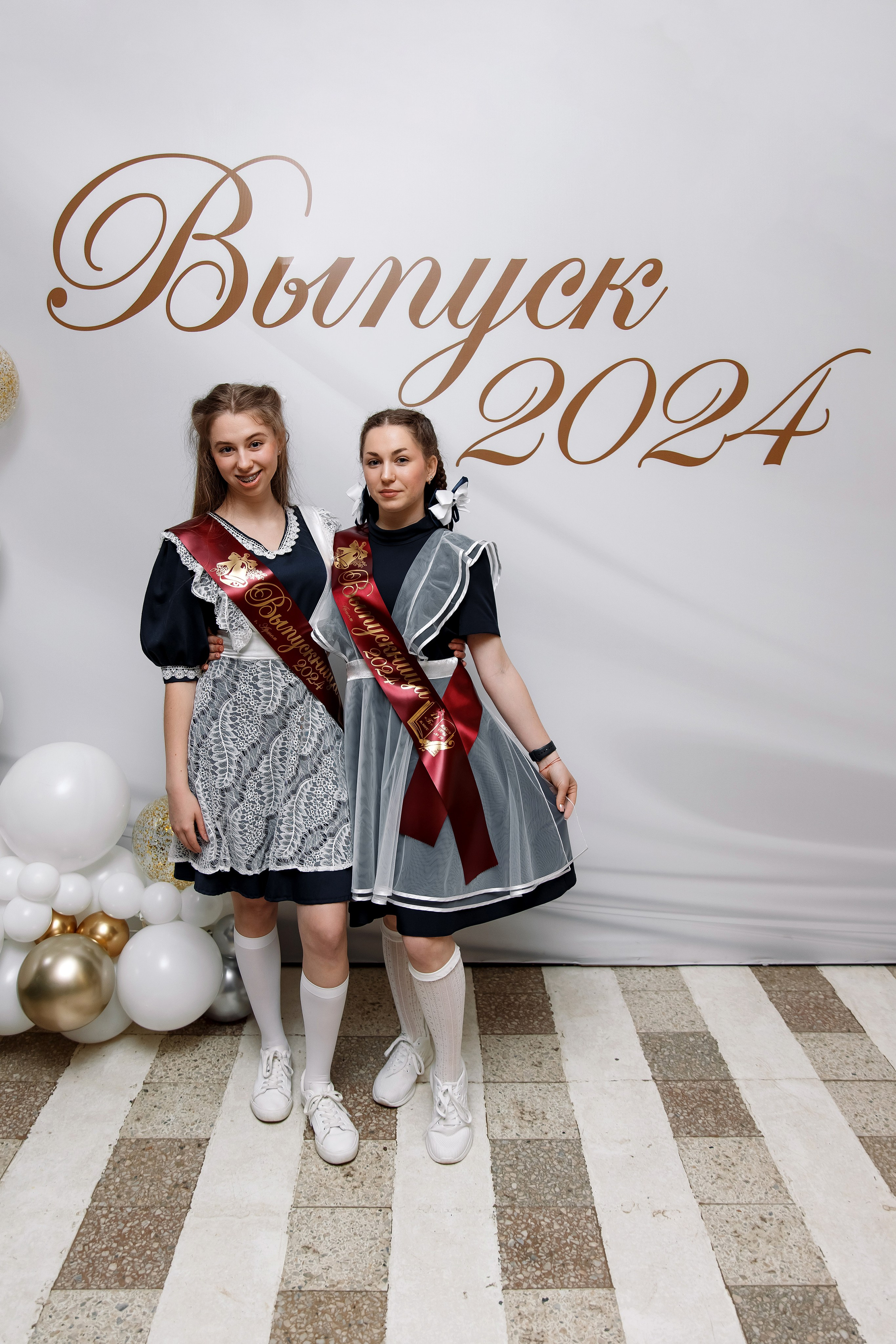 11 класс Последний звонок. Фотограф Любовь Корниенко, Примоский край