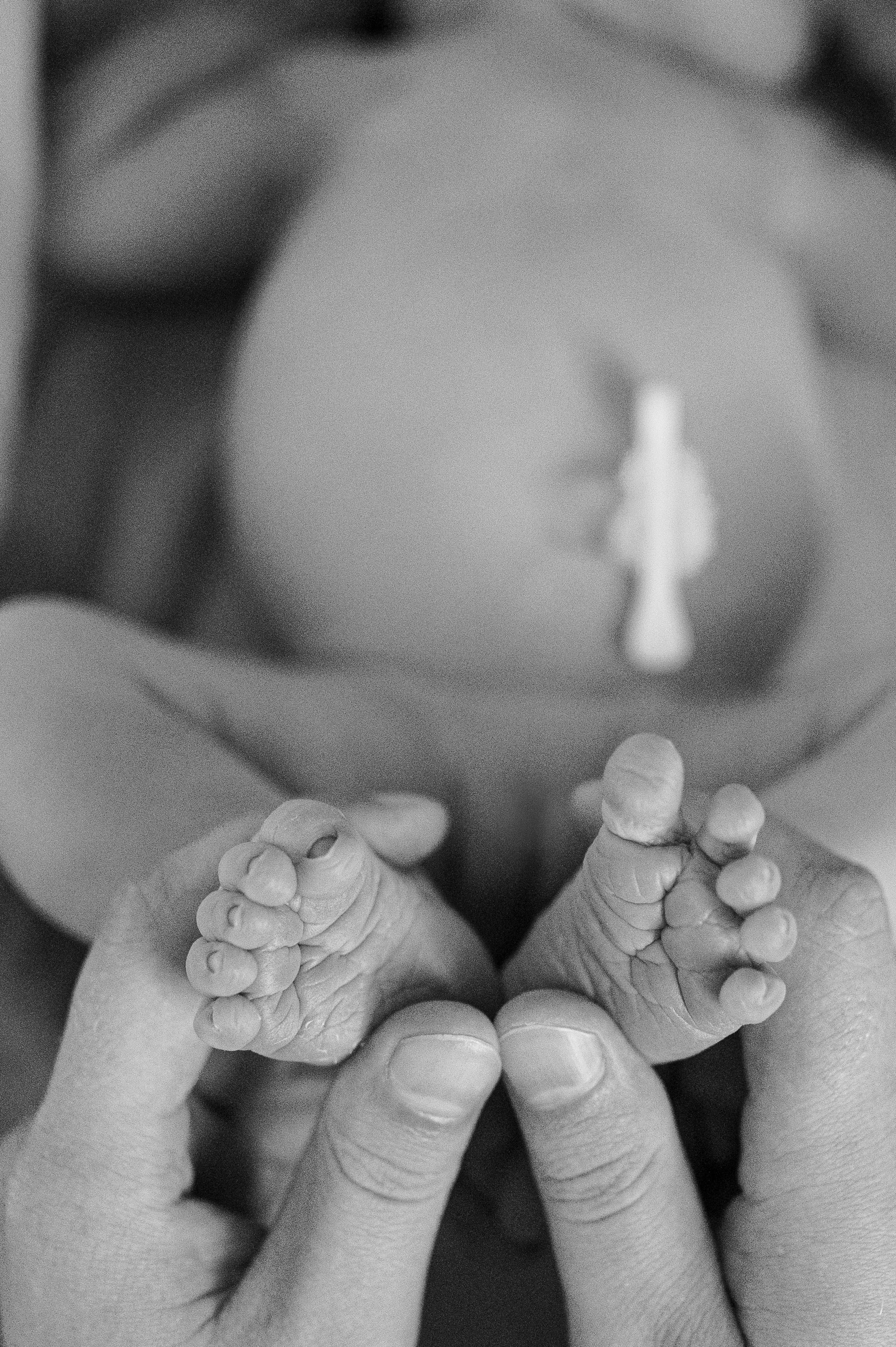 Полина родилась. Фотограф на роды СПБ Юлия Герасимова