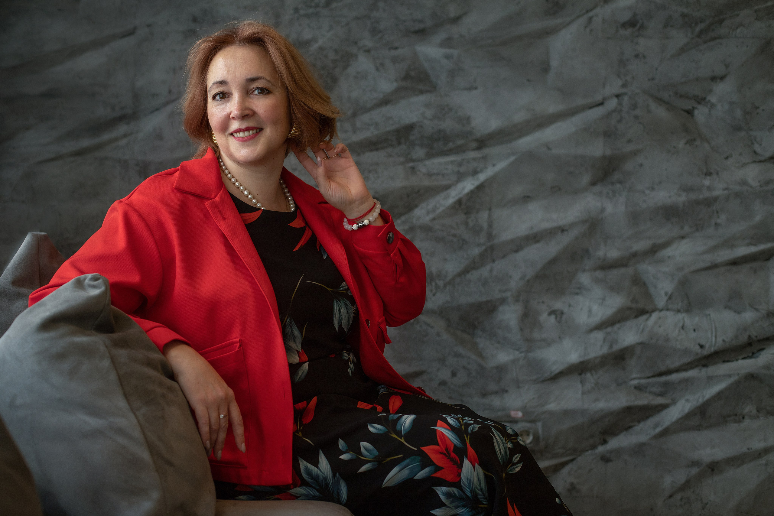 Бизнес контент для продвижения специалистов. Женский и портретный фотограф Мила Прошина. Краснодаар