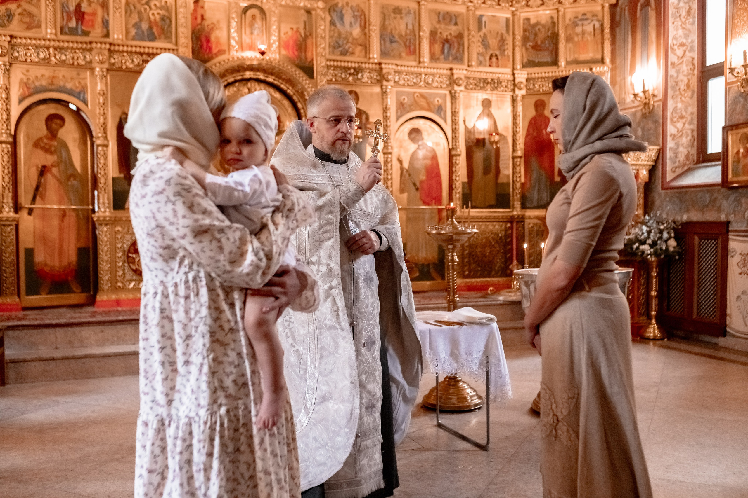 Крещение в Храме Сергия Радонежского на Рязанке. Профессиональный фотограф в Москве и Мо Мария Шантарёва