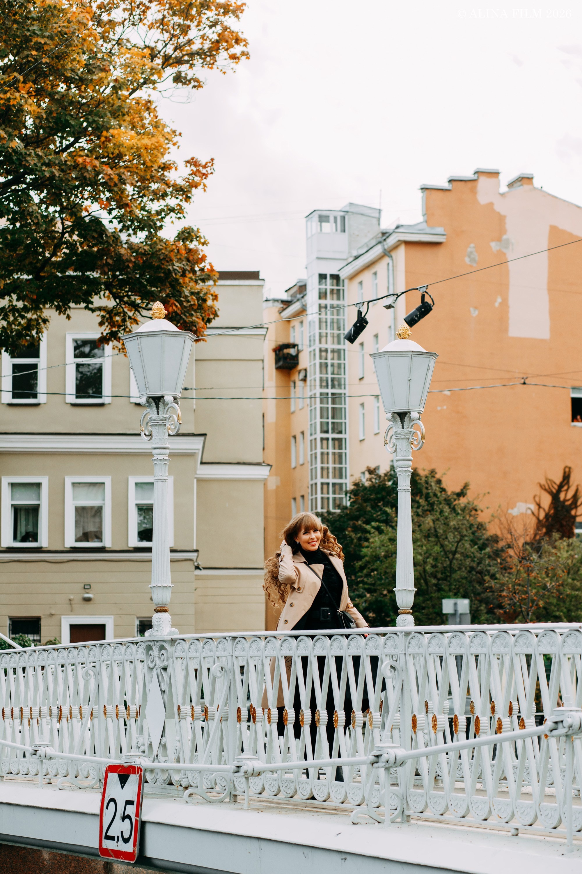 Фотопрогулка: Казанский собор, Банковский мост, Львиный мост, Мариинский театр. Фотограф в Санкт-Петербурге Alina Film