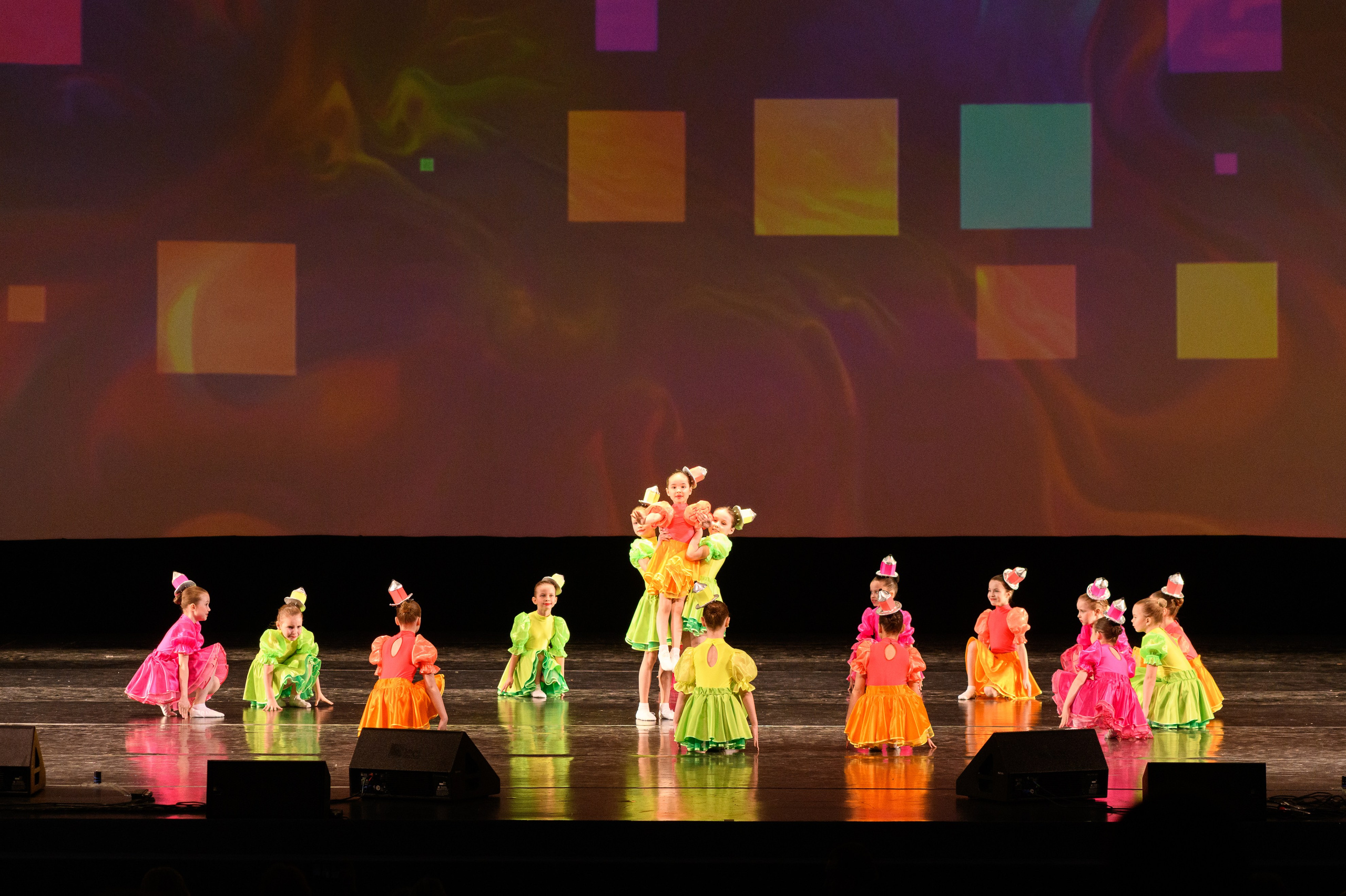 23 апреля, часть 2, БКЗ Октябрьский, г. Санкт-Петербург. Золотое яблочко