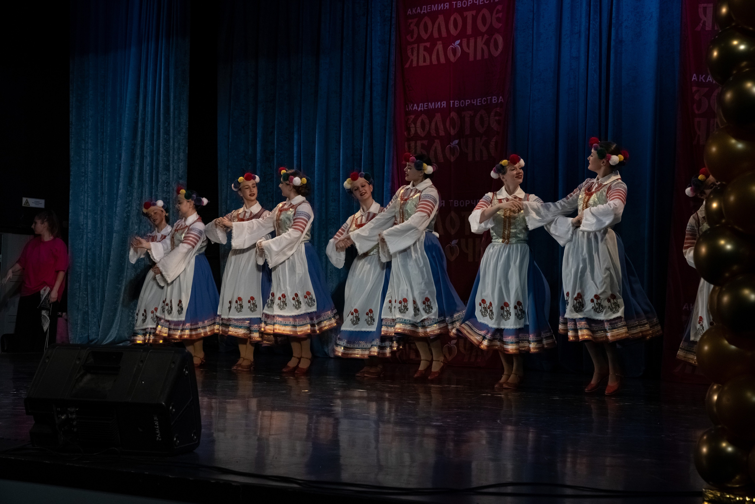 7 декабря, г. Выборг. Золотое яблочко