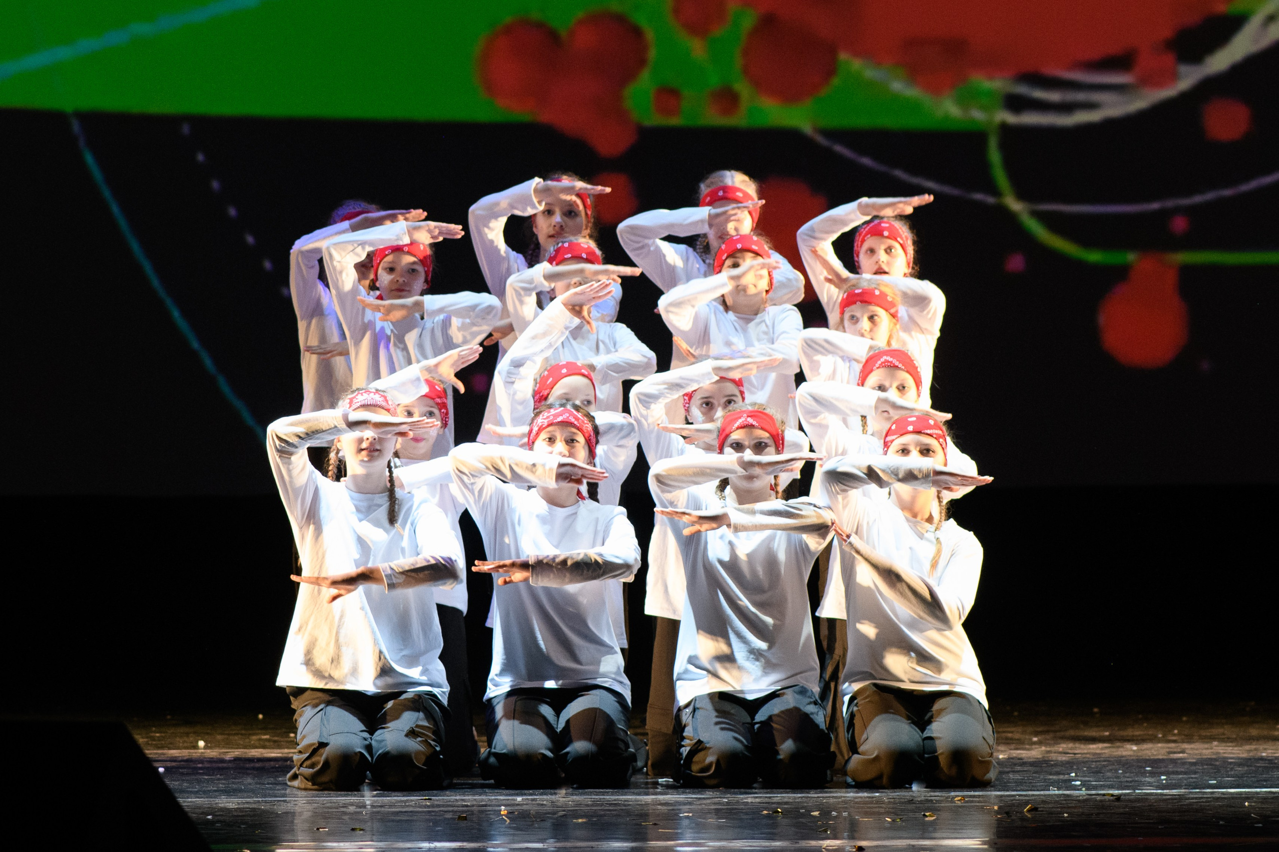 23 апреля, часть 2, БКЗ Октябрьский, г. Санкт-Петербург. Золотое яблочко