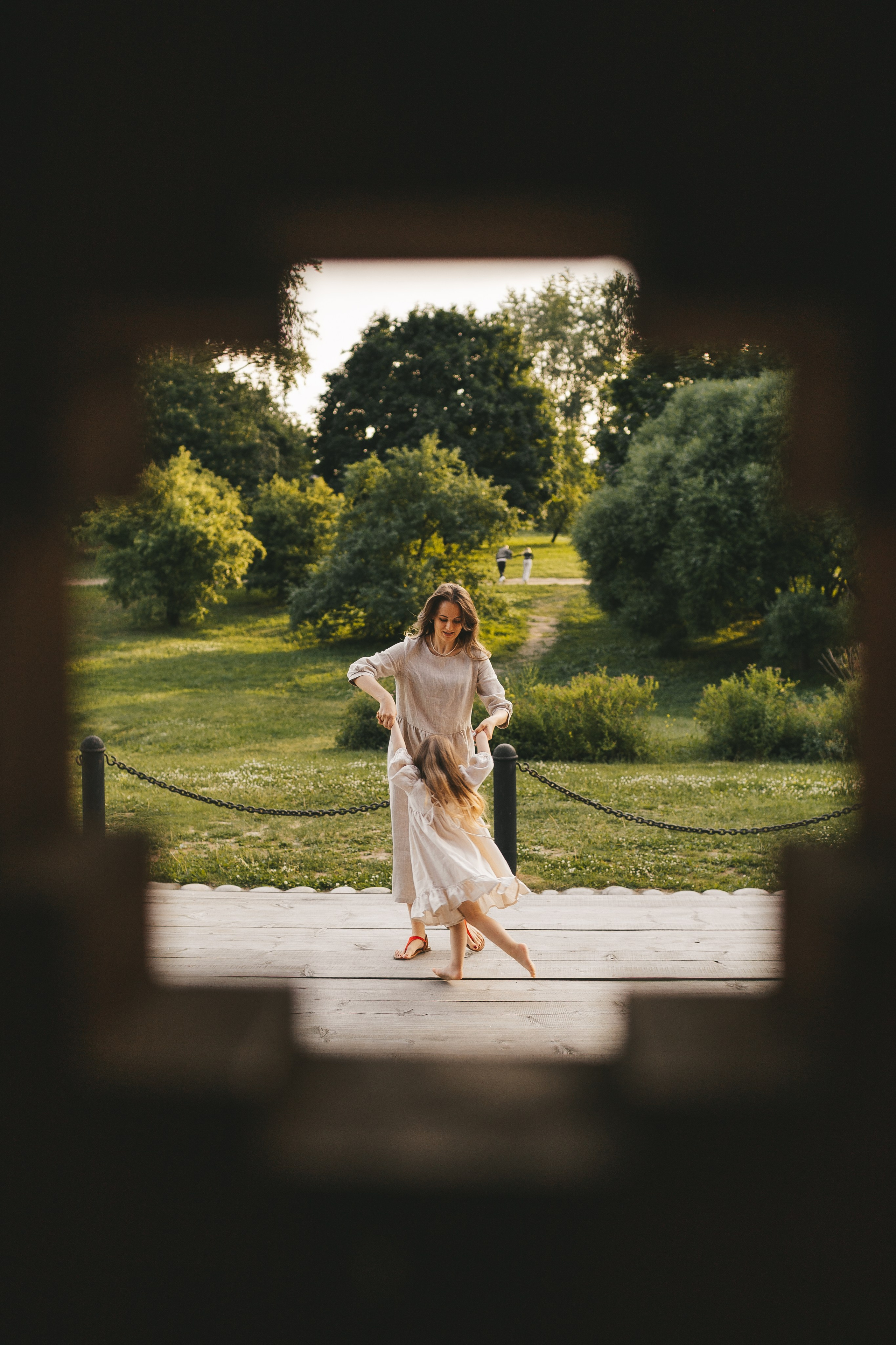 Света и Стефа в Коломенском. Семейный и детский фотограф и видеограф в Москве, Дрокина Наталья