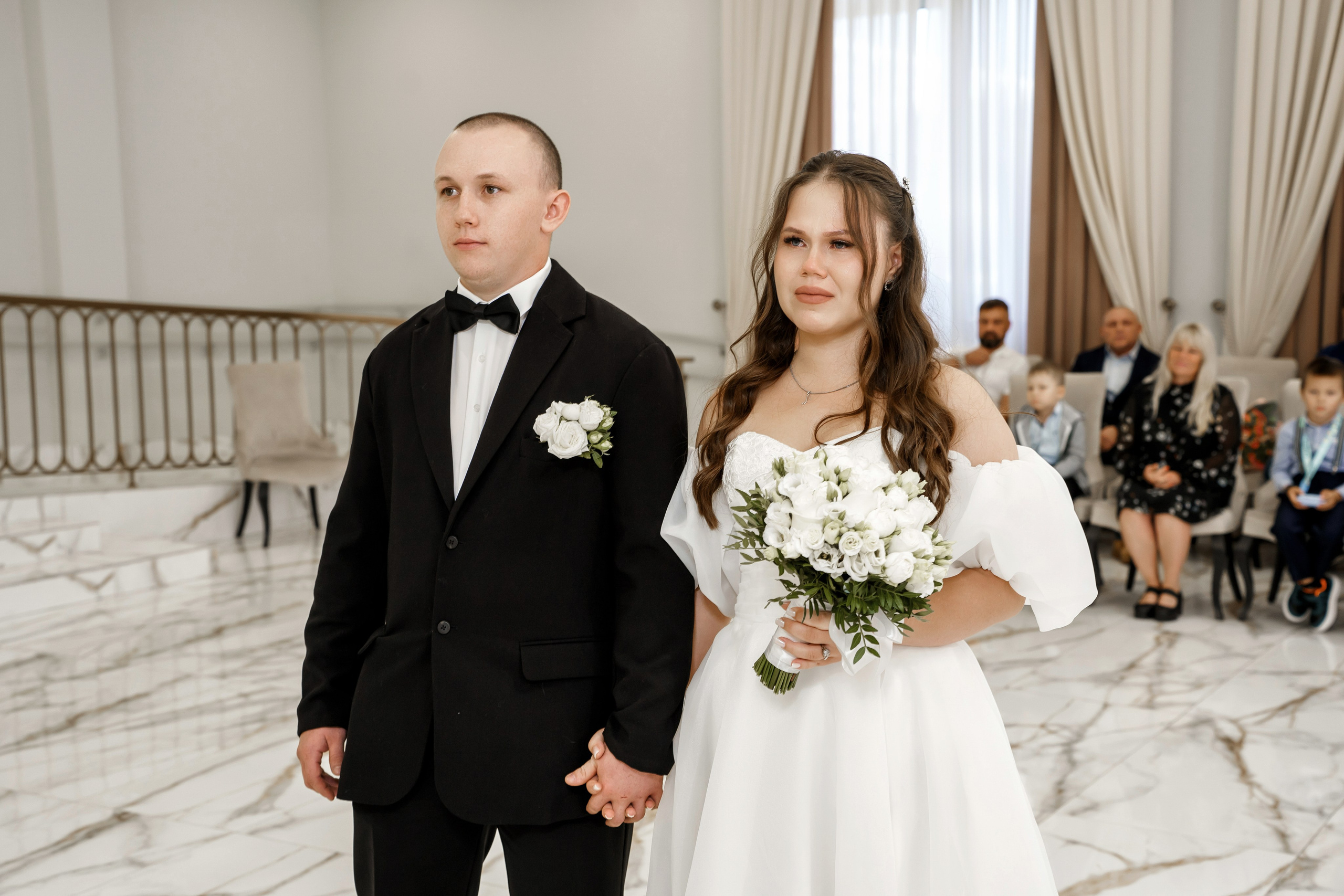 Елизавета и Артем. ЗАГС и прогулка. Фотограф и видеограф в Москве и Московской области Мария Вишня