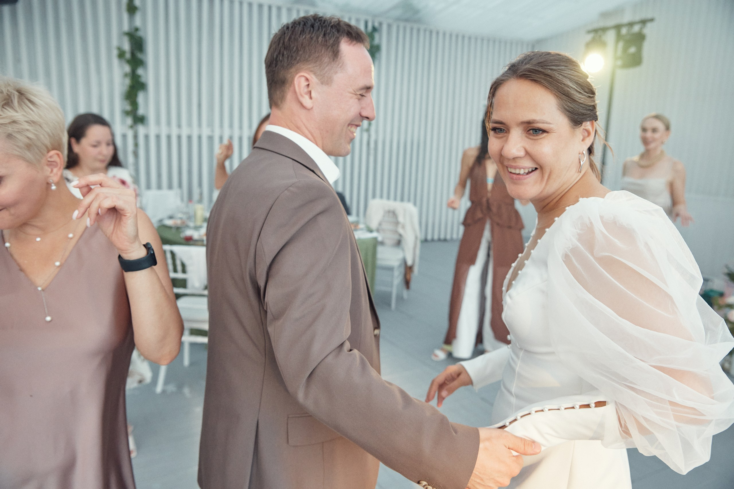 Счастье здесь. Свадебный фотограф Антон Артюшин. Работаю в Нижнем Новгороде и Москве