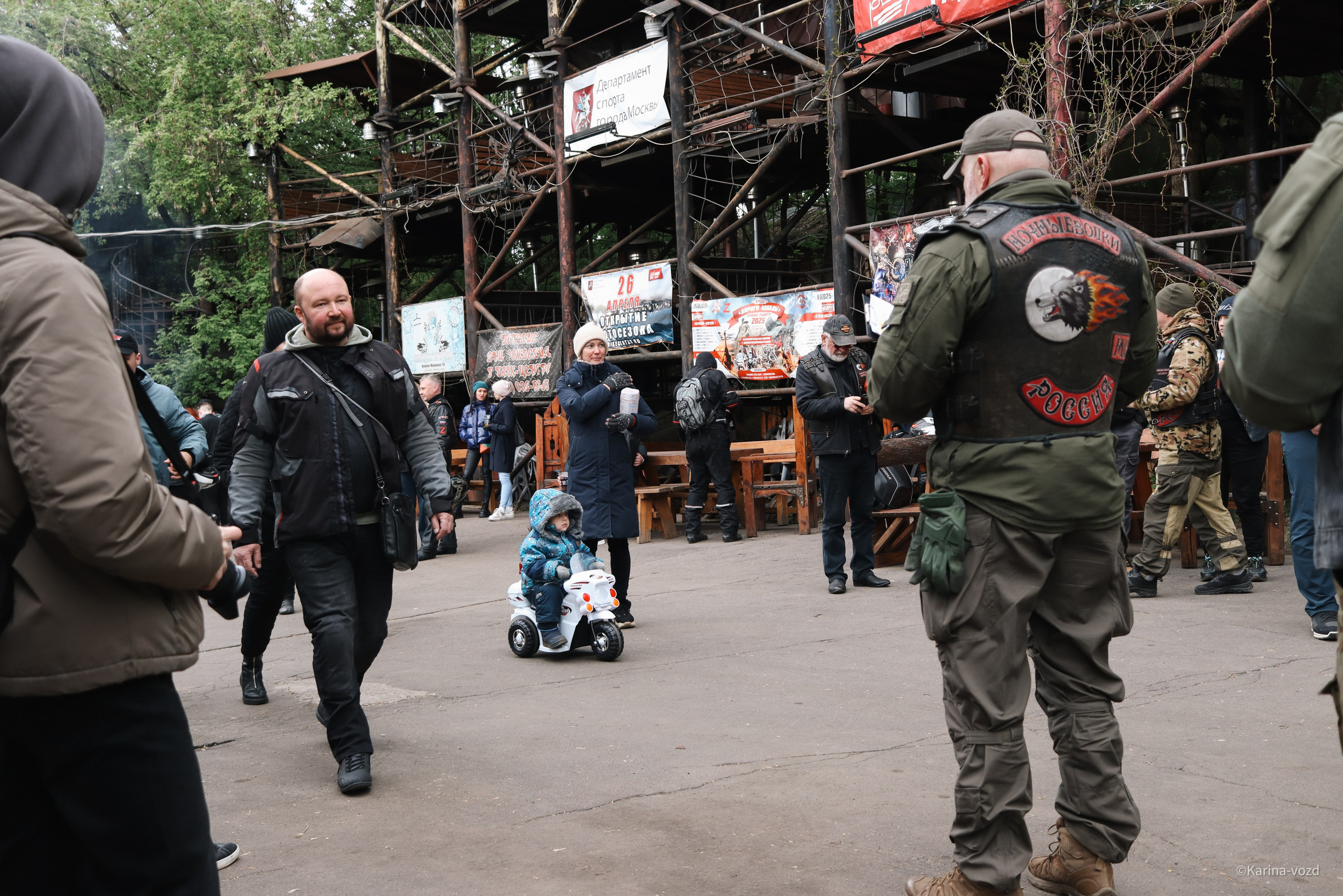 Открытие мотосезона 2025 «Ночные Волки"/ Москва. Репортажный фотограф в Москве и Зеленограде Karina-vozd