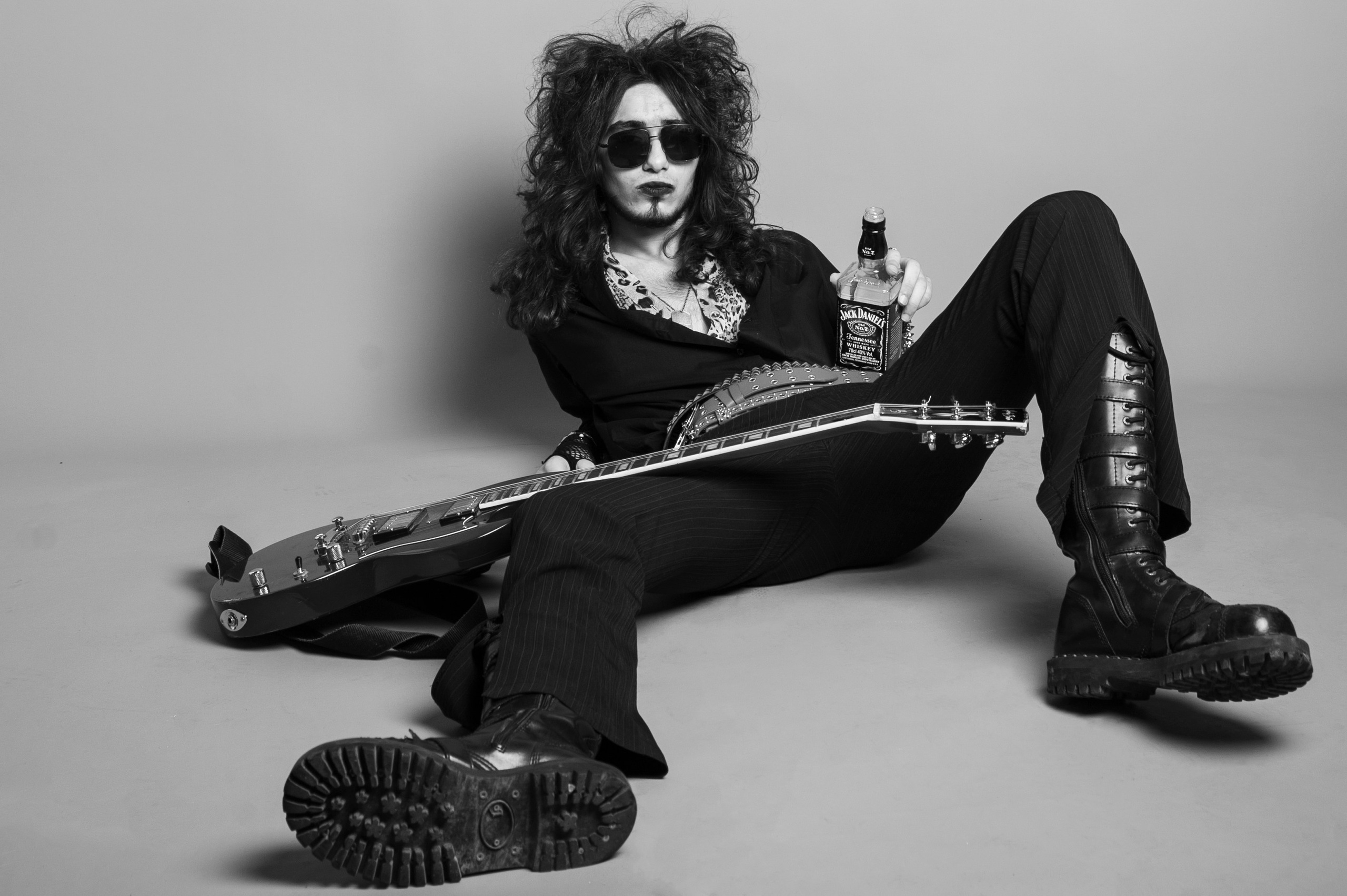 Тамрис Пантелеев — фотограф и поэт