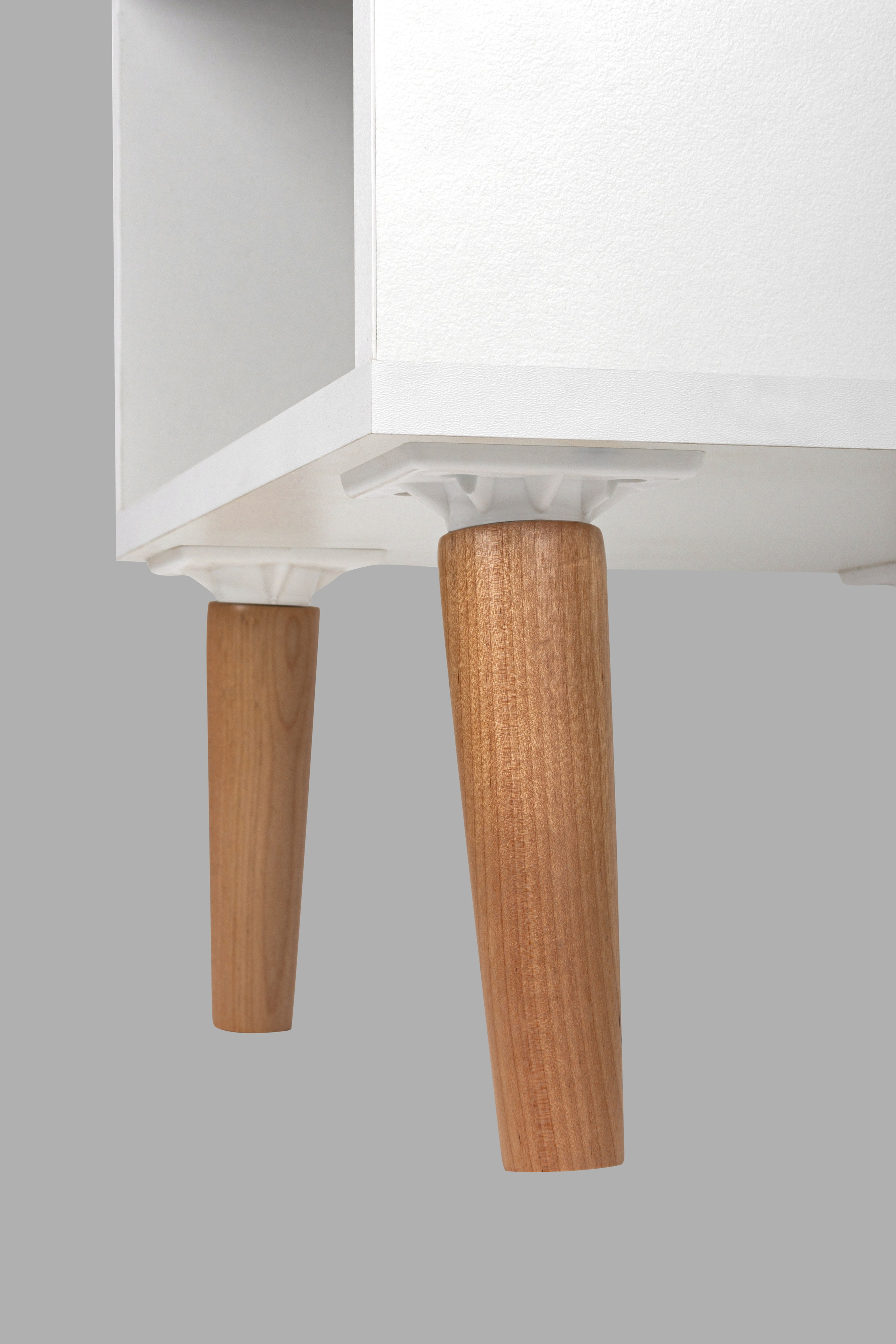 Ножки мебельные. Семейный и свадебный фотограф Галина Абакумова, фотосессии в Белгороде