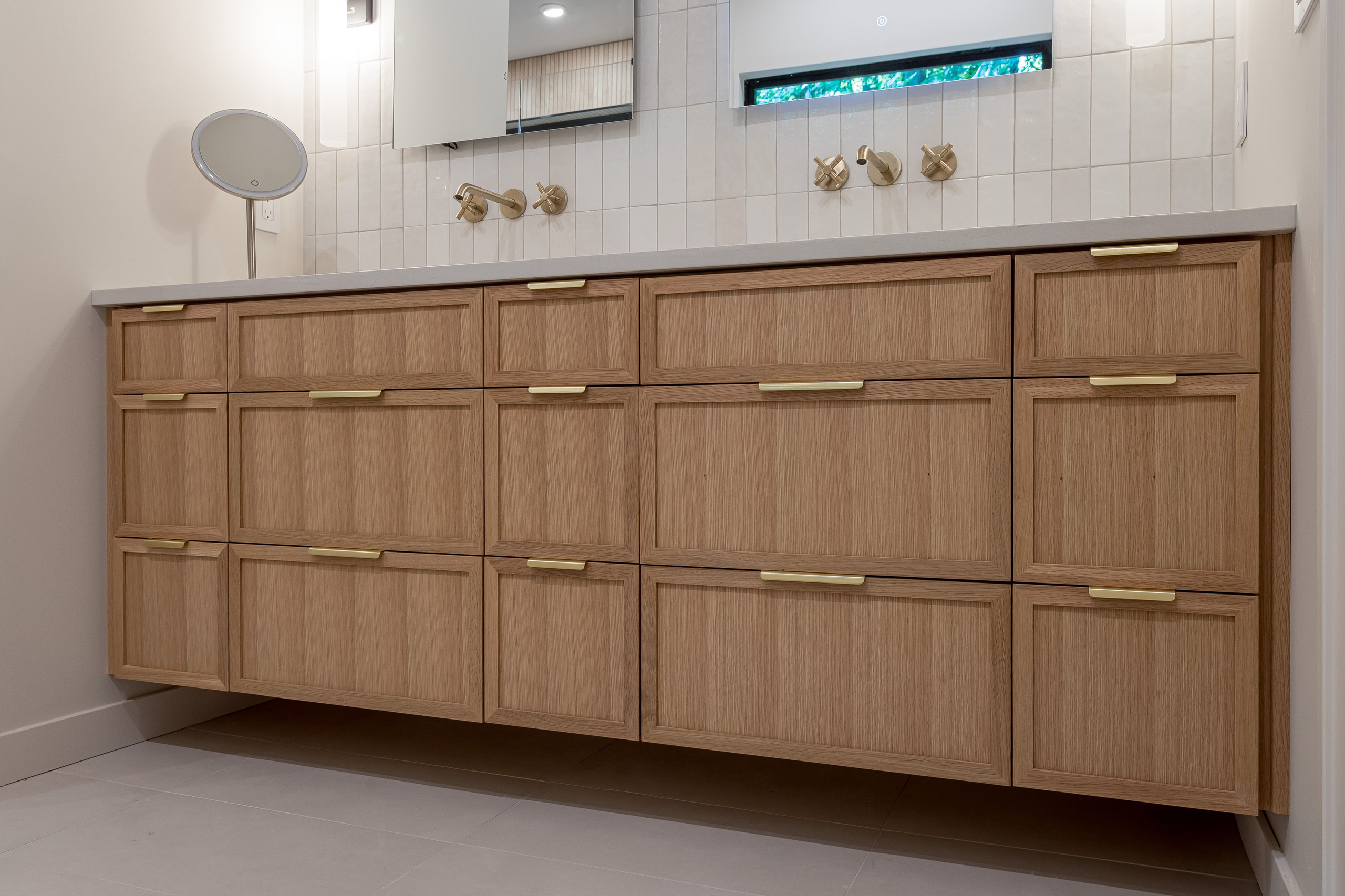 Furniture and kitchens. Interior photographer Vitalii in Portland and Vancouver