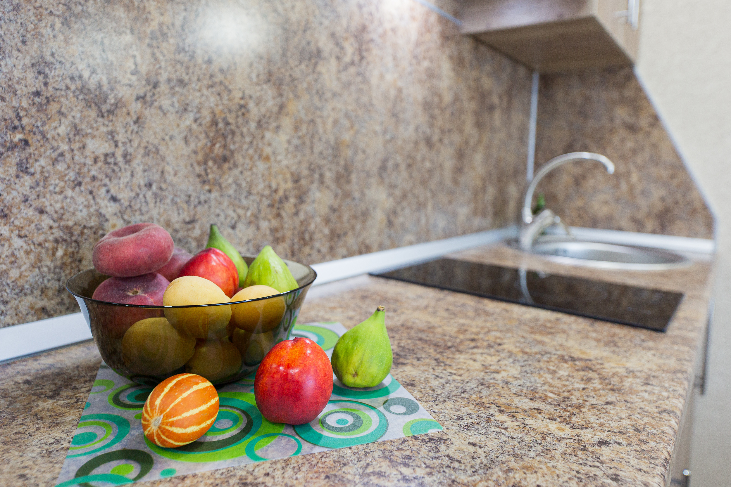 Renatphoto-Широкоформатная фотосъёмка апартаментов. Профессиональная фотосъёмка интерьеров, предметная фотосессия еды для меню г. Анапа