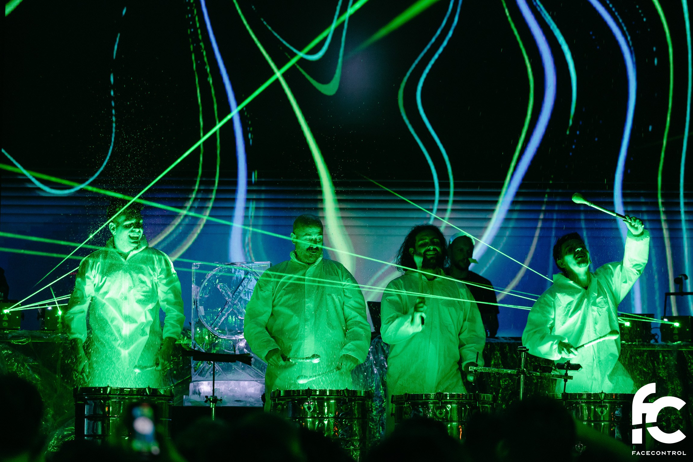 XAINDEX. Face Control: Crónica social, anuncios de eventos y reportajes fotográficos