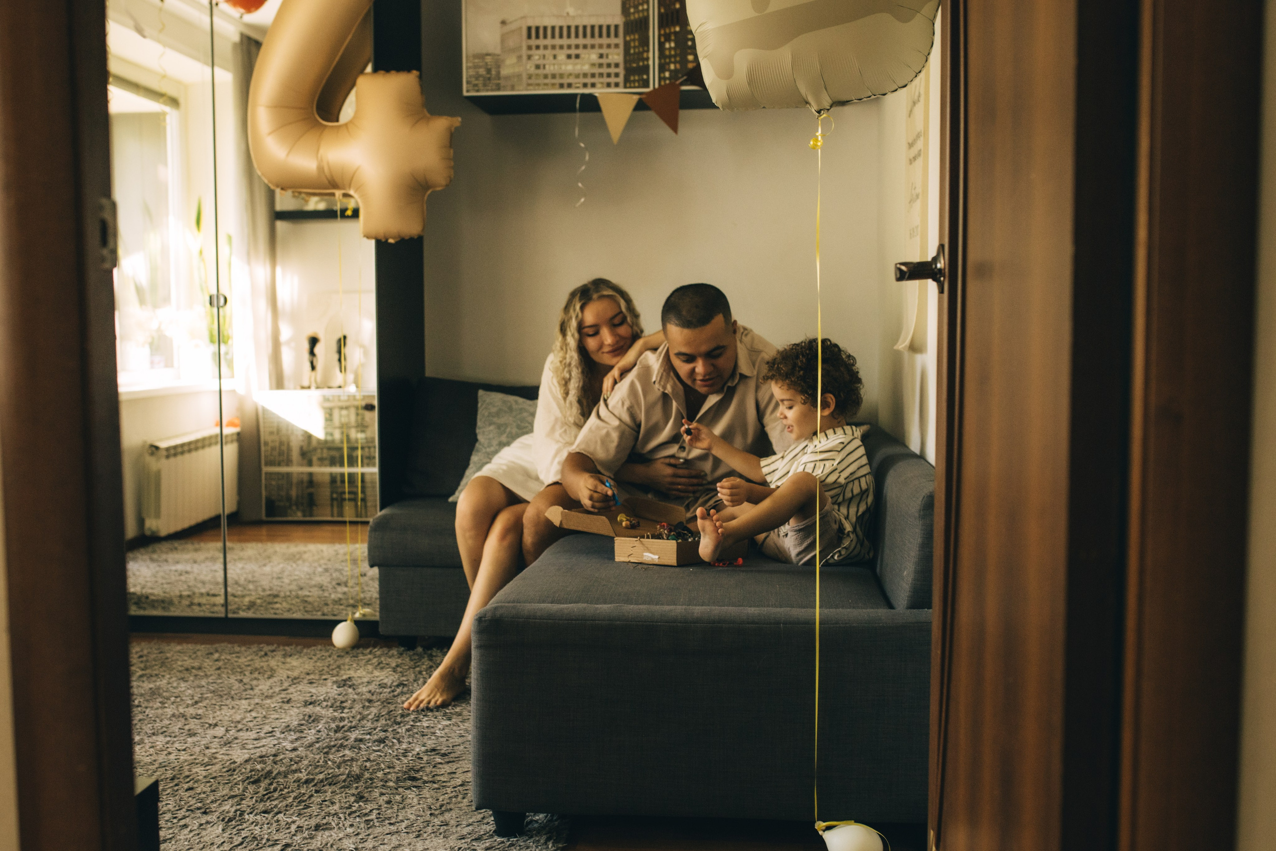 День рождения дома. Ваш семейный фотограф в Москве и Московской области