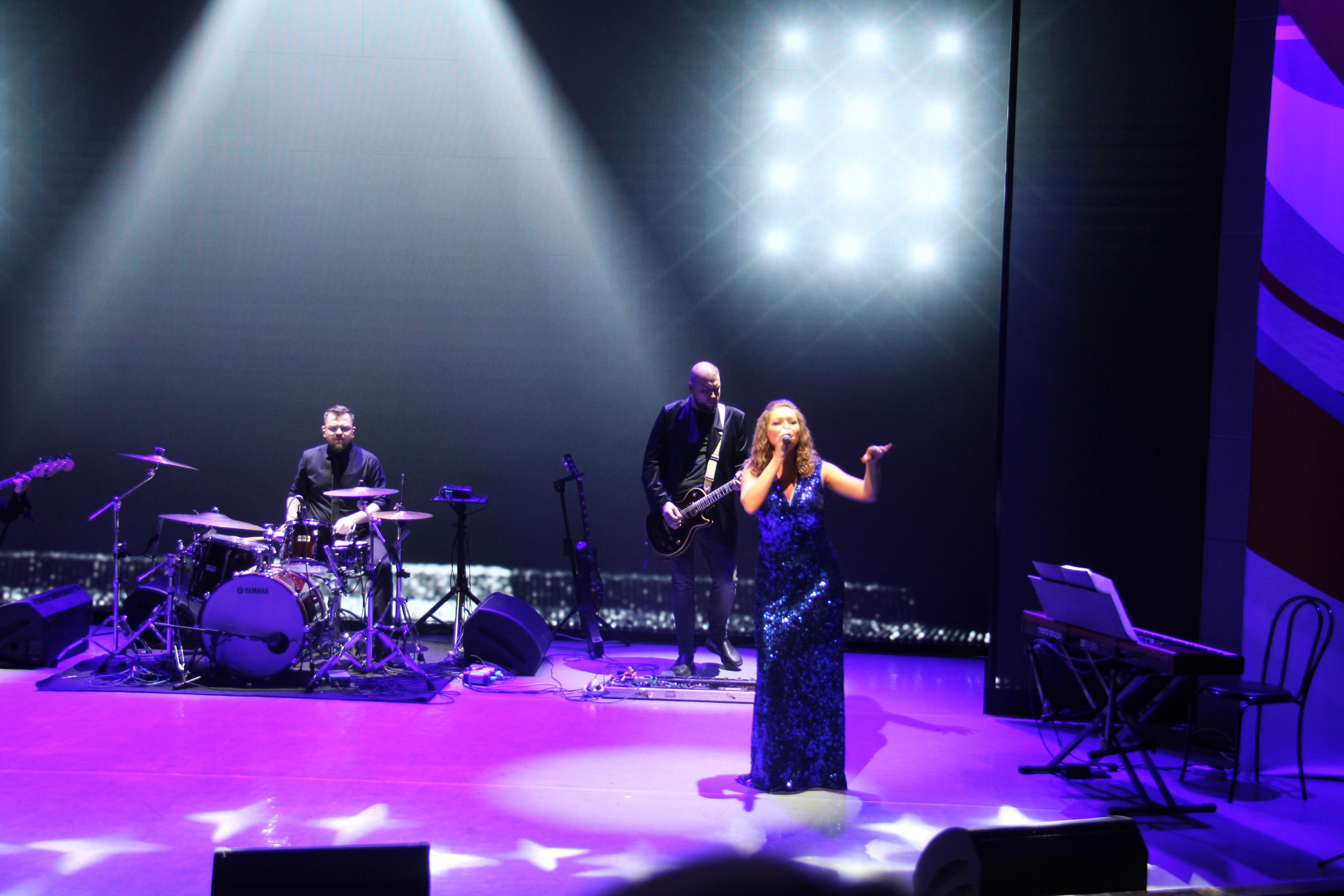 VOICES. ЛЮБОВЬ ЛЮБОВНАЯ| ПРОФЕССИОНАЛЬНЫЙ ФОТОГРАФ