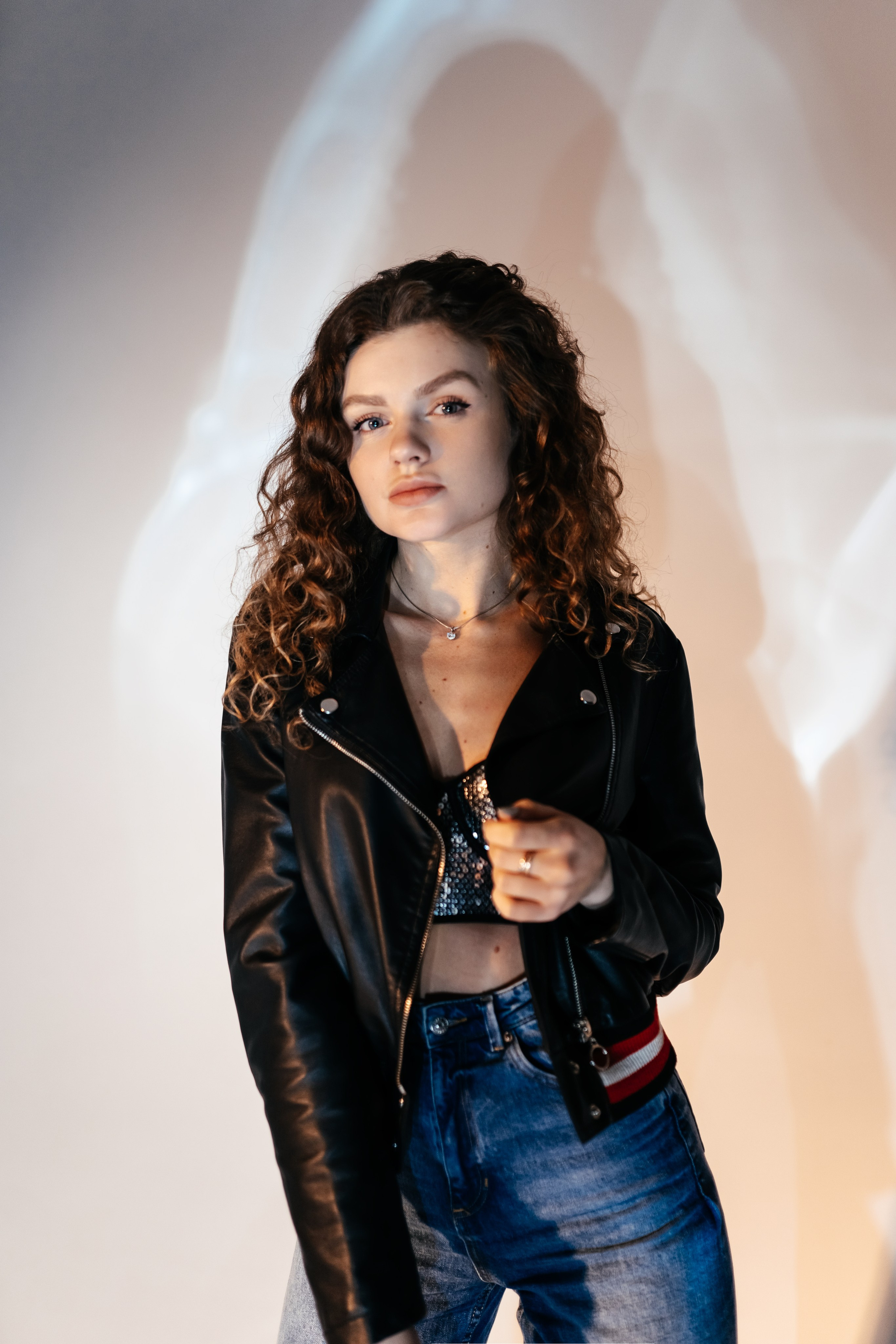 Юля. Виктория Кинкладзе