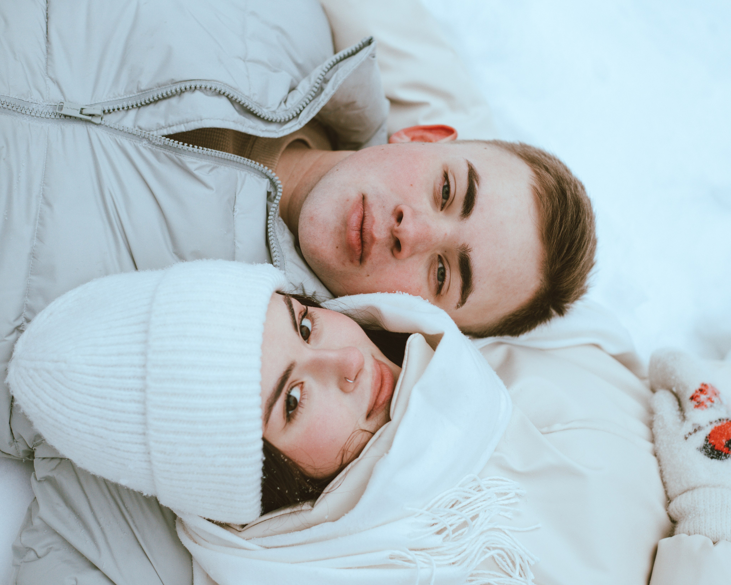 Алёна и саша. Больше не греет