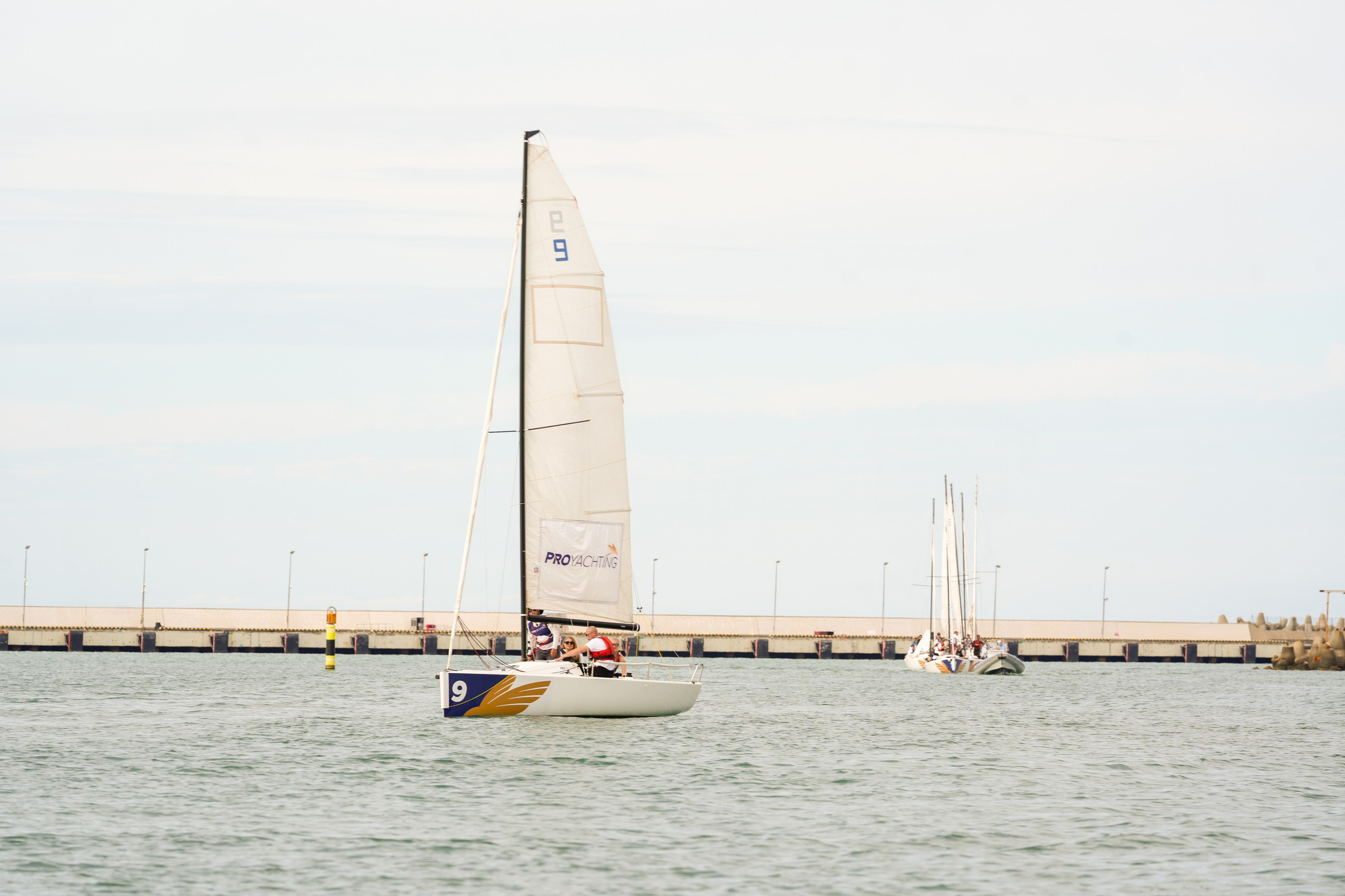 Яхтенная регата для компании Агрегатка. Репортажный фотограф в Красной Поляне и Сочи Павлюченко Екатерина