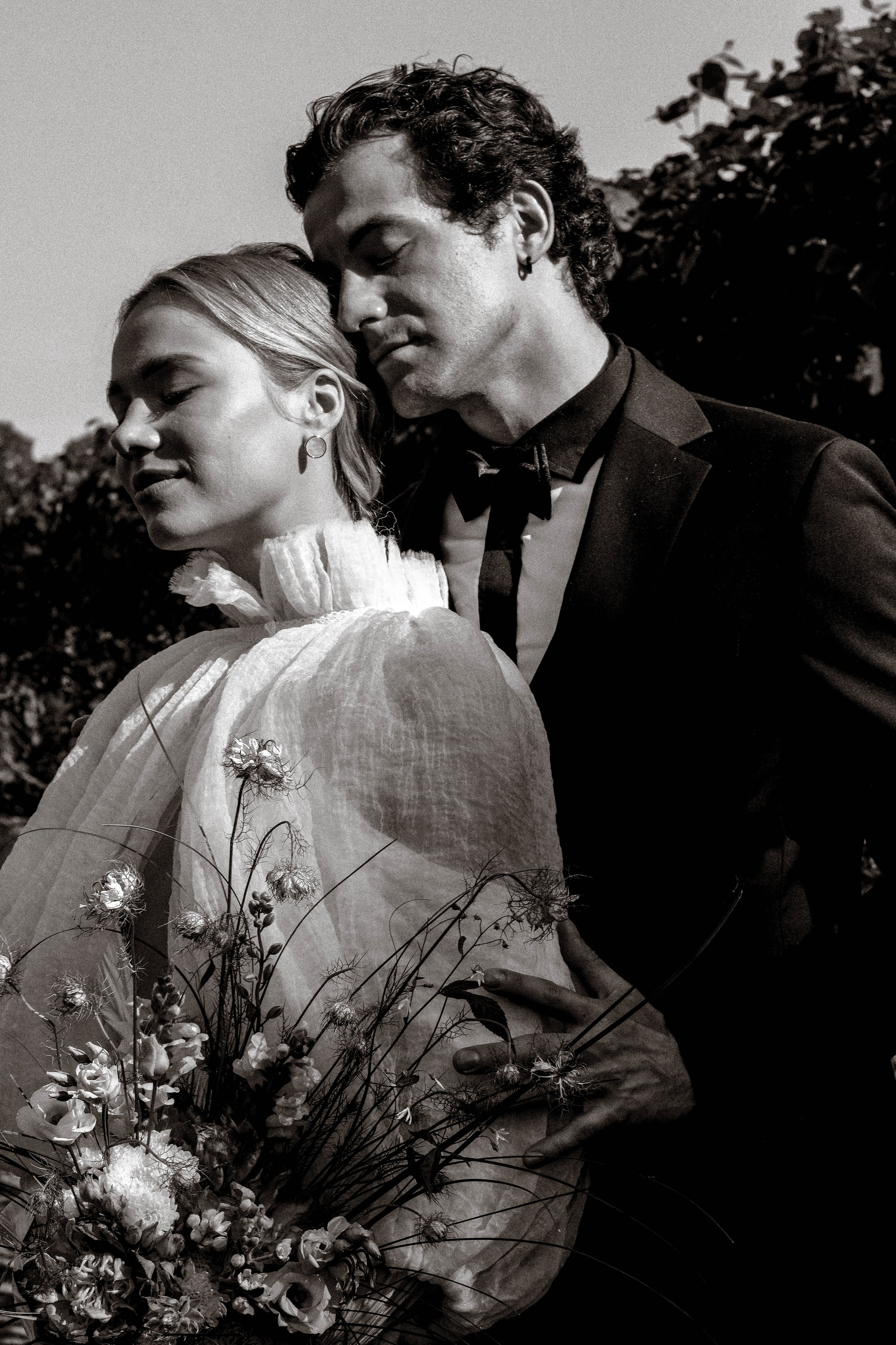 СВАДЕБНАЯ СЬЕМКА В ПАРКЕ ОРАНИЕНБАУМ. Профессиональный фотограф, Санкт-Петербург — Виктория Богомолова