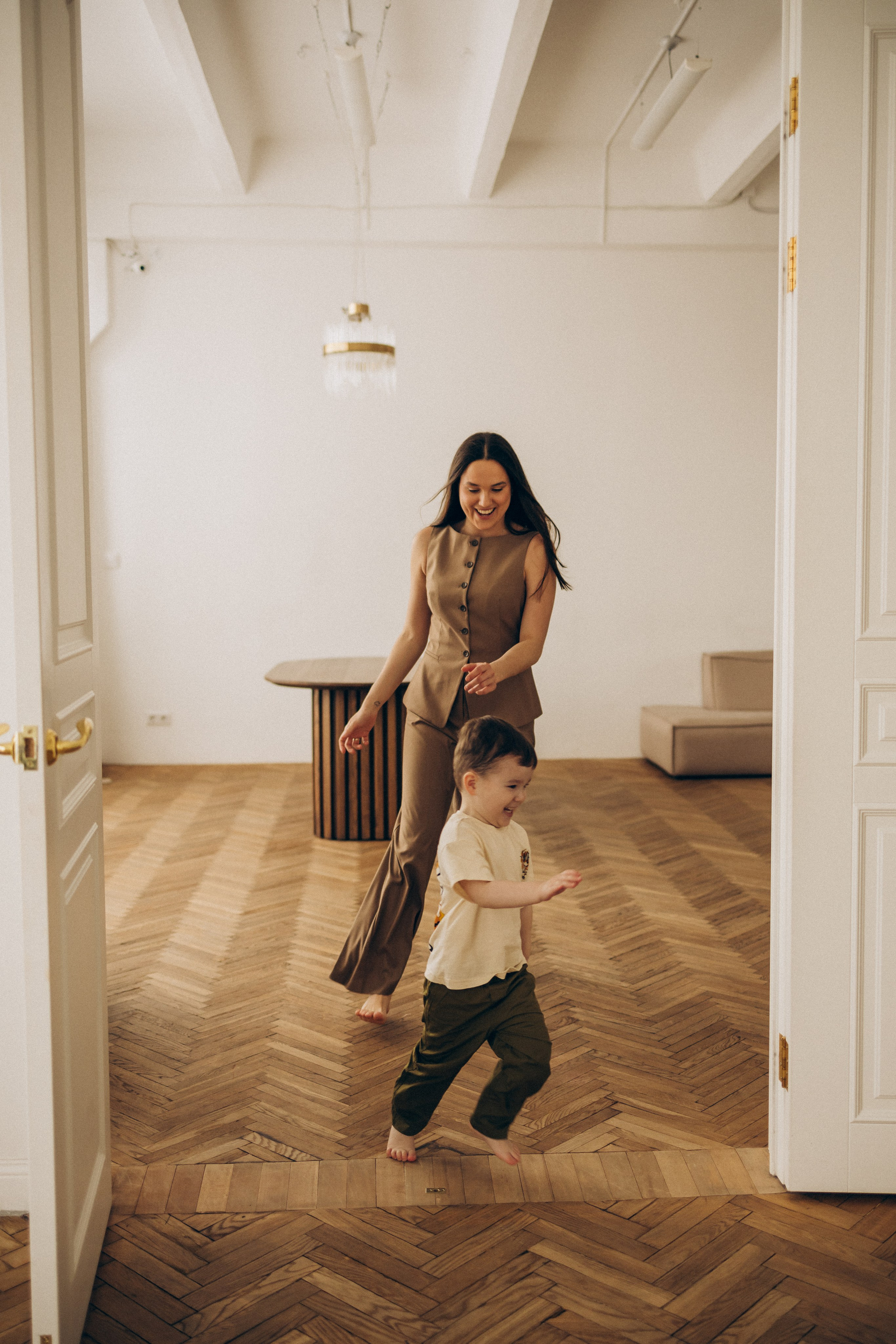 Семейная фотосессия Москва, семейный фотограф в Москве, семейная фотосессия, детский фотограф, семейная фотосессия в студии, фотосессия мама и сын