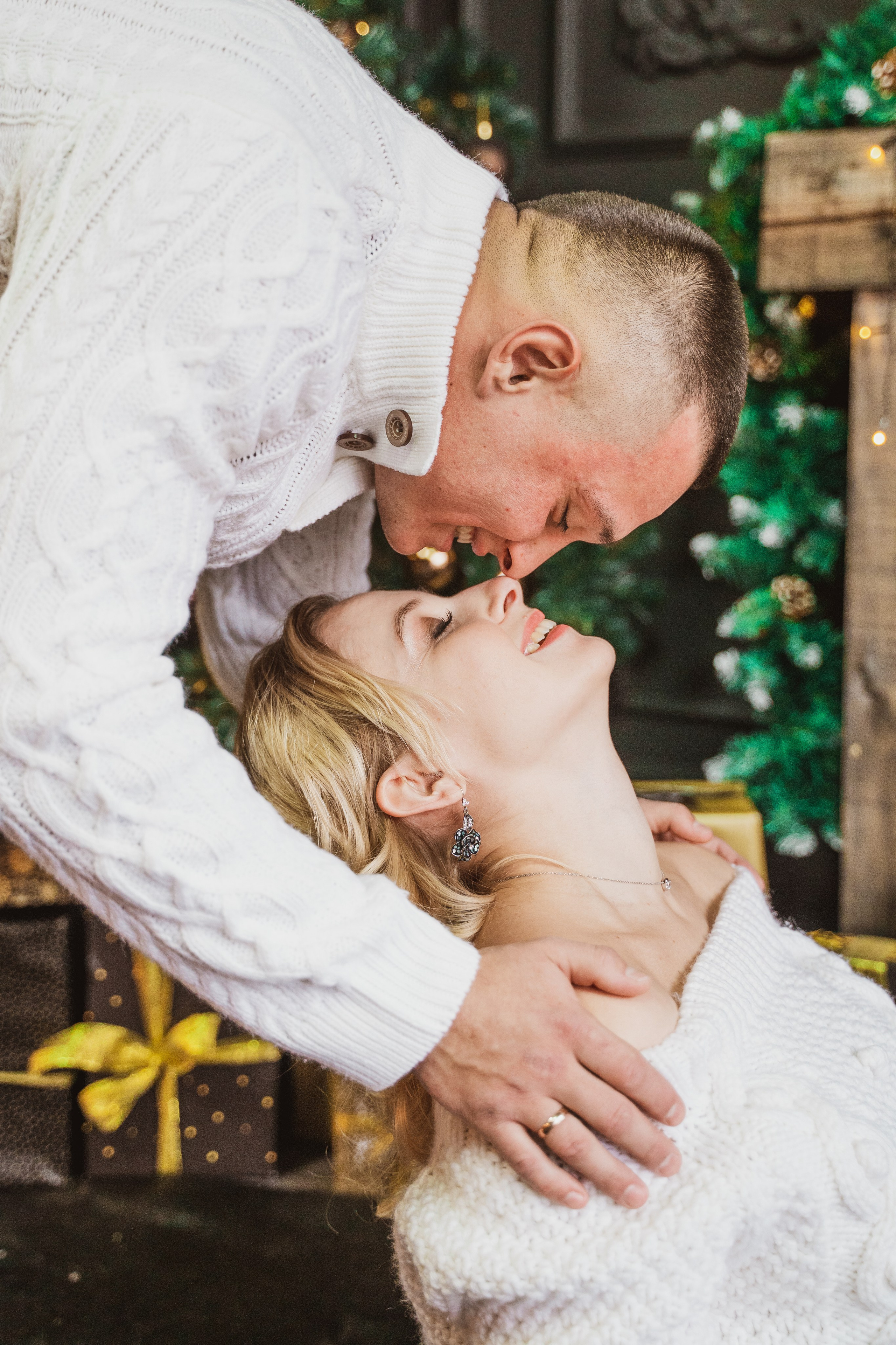 Новогодняя фотосессия беременности в студии. Анна и Кирилл. Свадебный и репортажный фотограф в Уфе| Осетрова Ольга